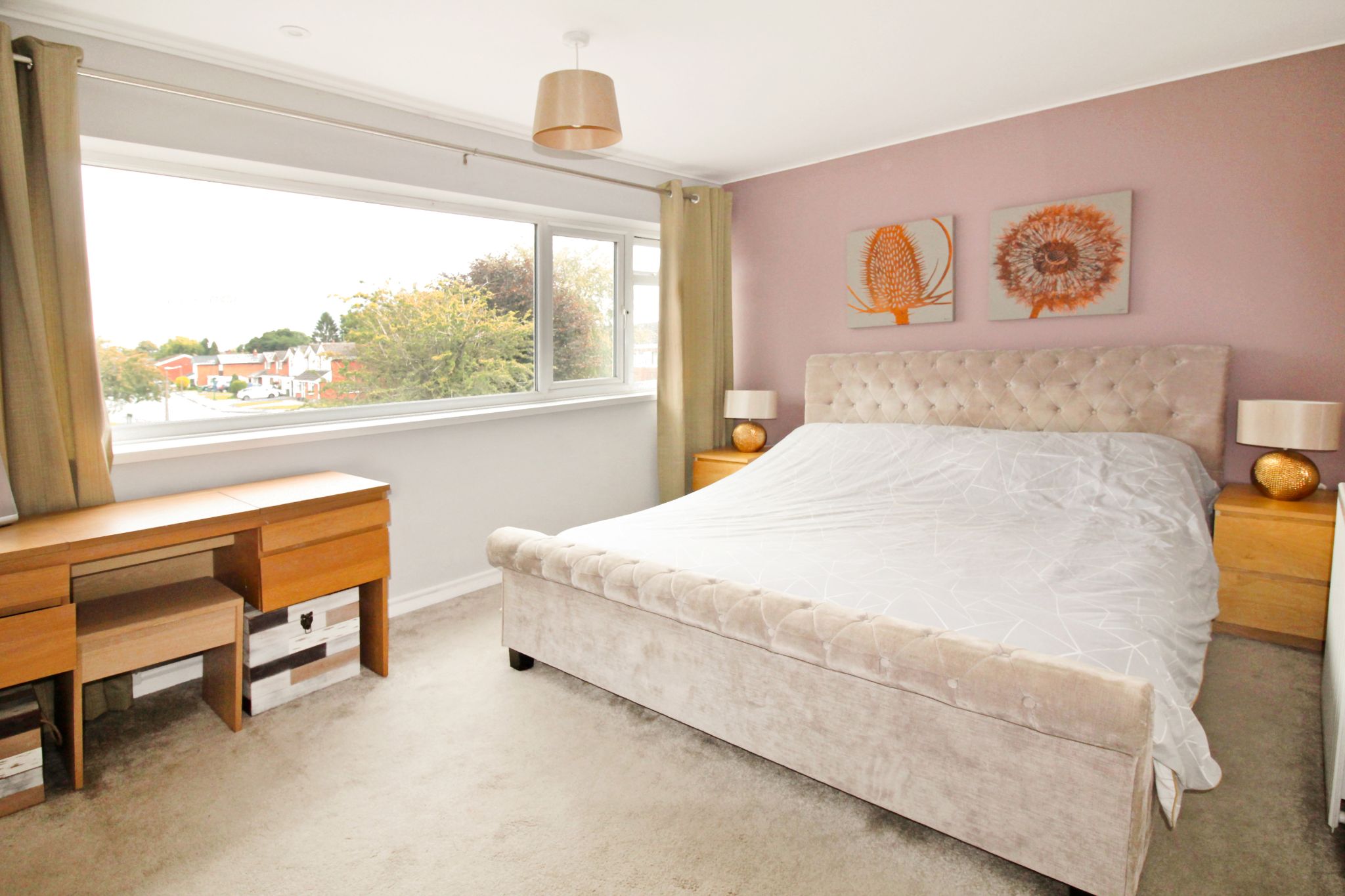 4 bedroom semi-detached house SSTC in Solihull - Photograph 9.