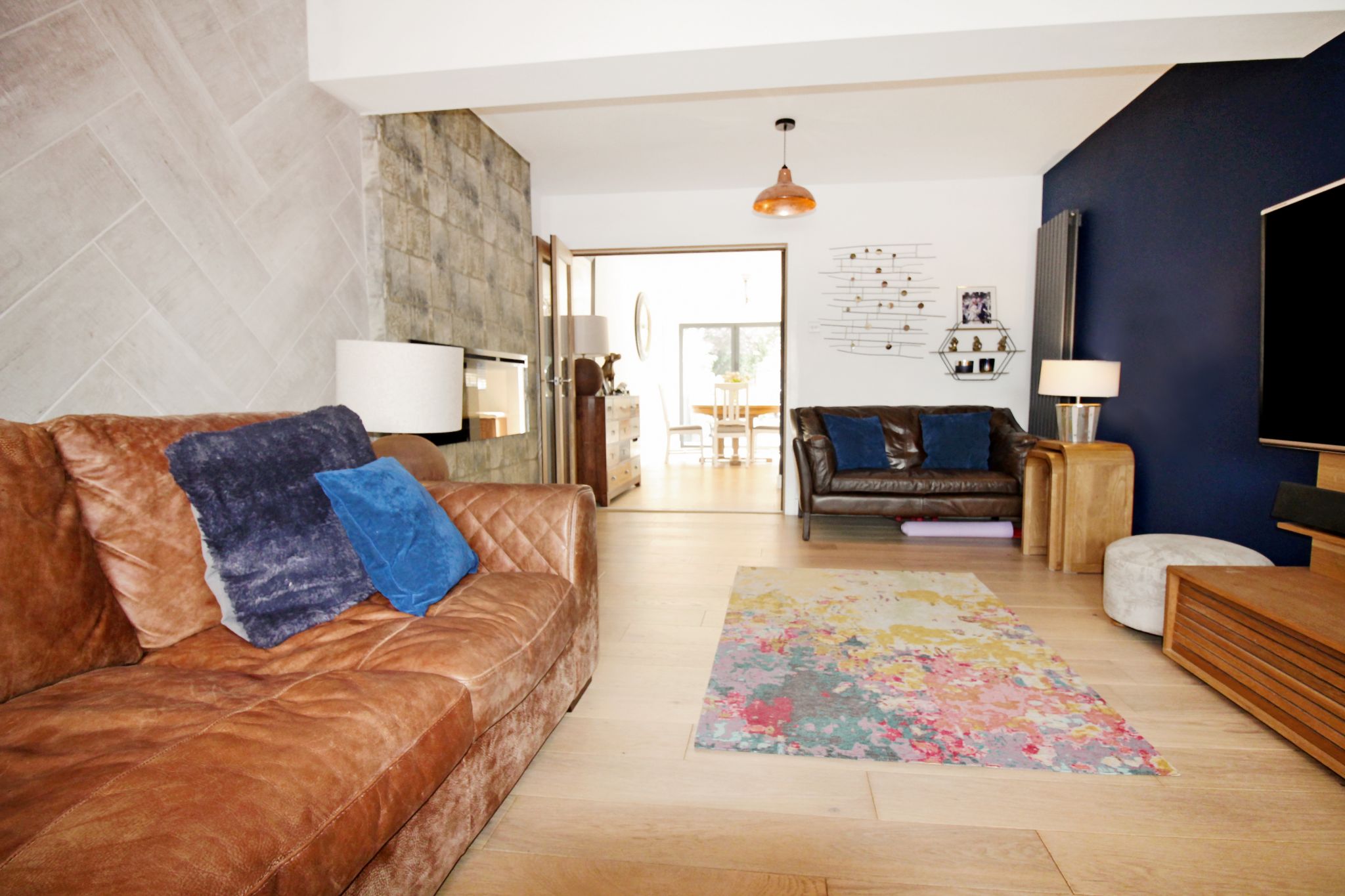 4 bedroom semi-detached house SSTC in Solihull - Photograph 8.