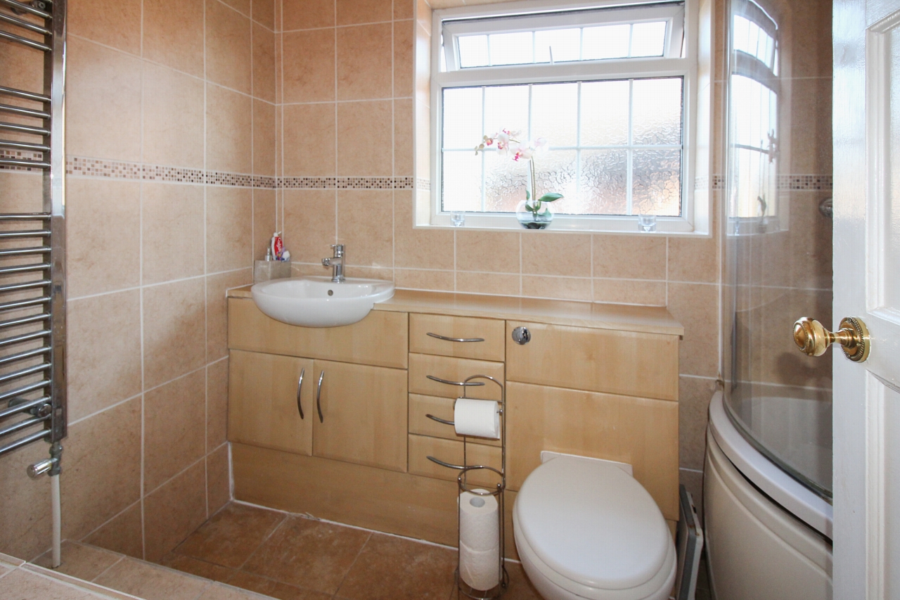 3 bedroom semi-detached house SSTC in Solihull - Photograph 9.