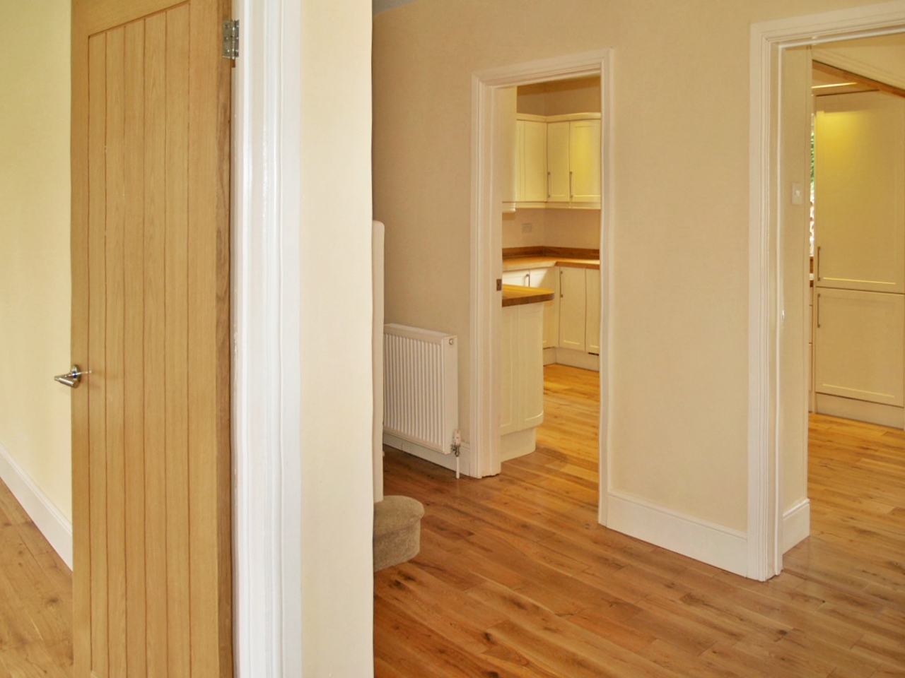 4 bedroom detached house SSTC in Solihull - photograph 4.