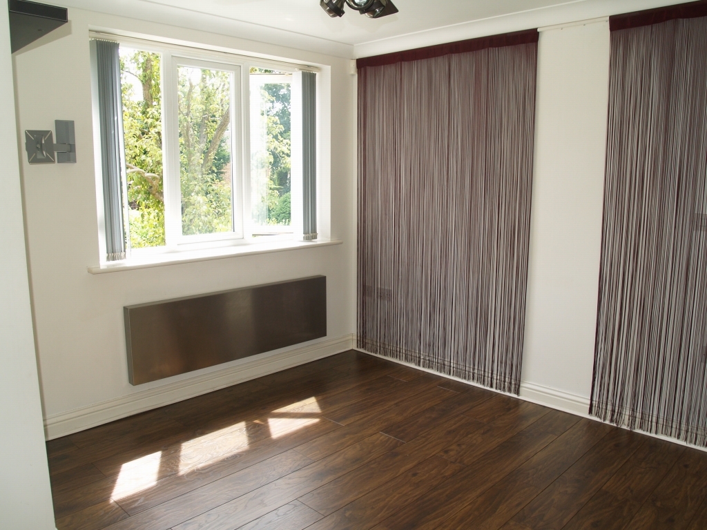 1 bedroom first floor apartment SSTC in Solihull - photograph 6.