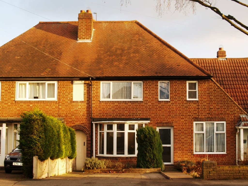 2 bedroom mid terraced house Sold in Solihull - Main Image.