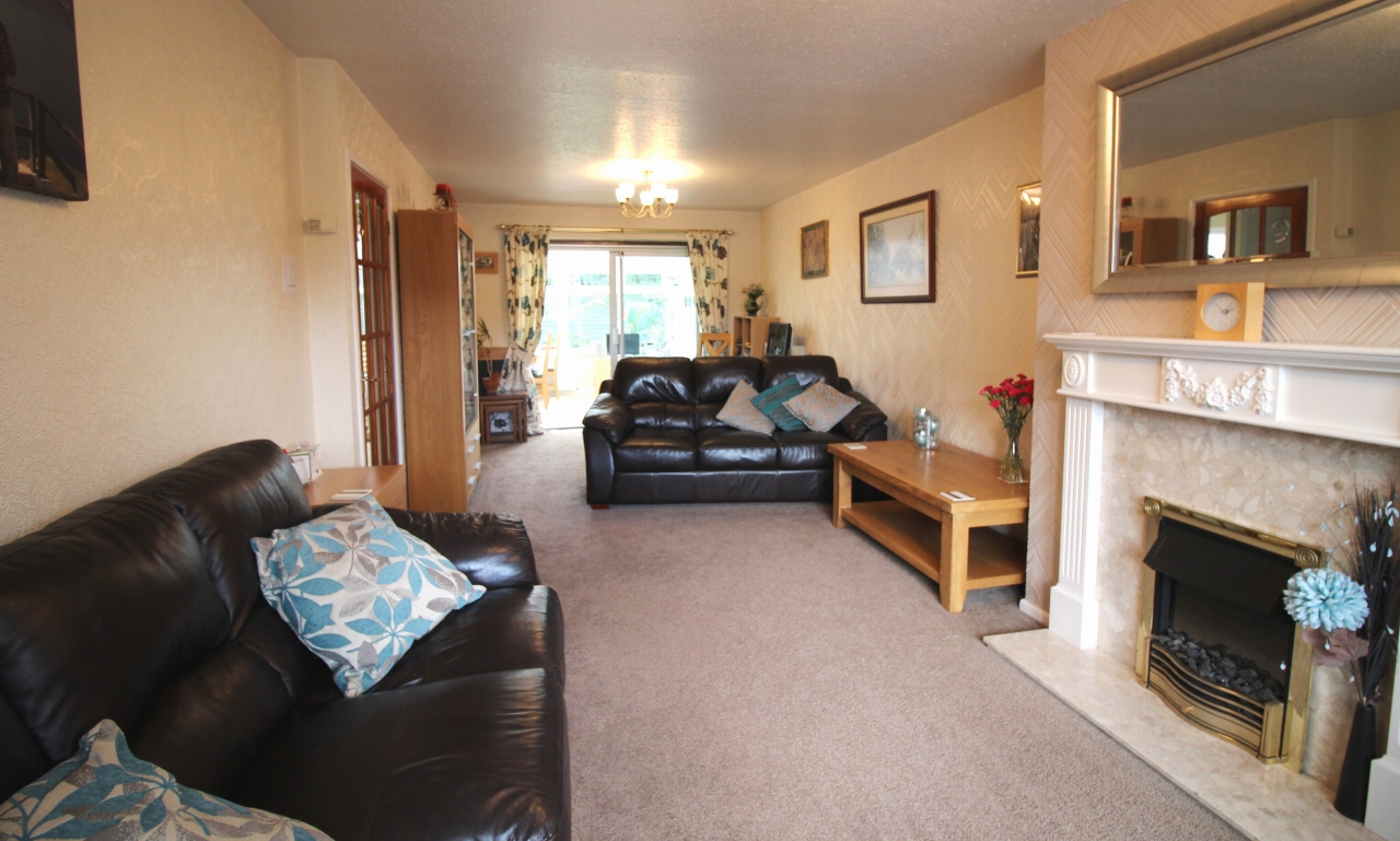 5 bedroom semi detached house SSTC in Birmingham - photograph 3.