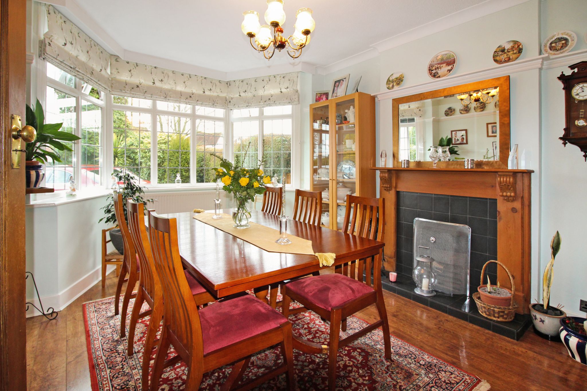 3 bedroom detached house SSTC in Solihull - Photograph 3.