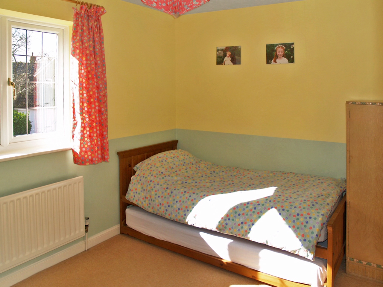 5 bedroom detached house Sold in Solihull - photograph 16.