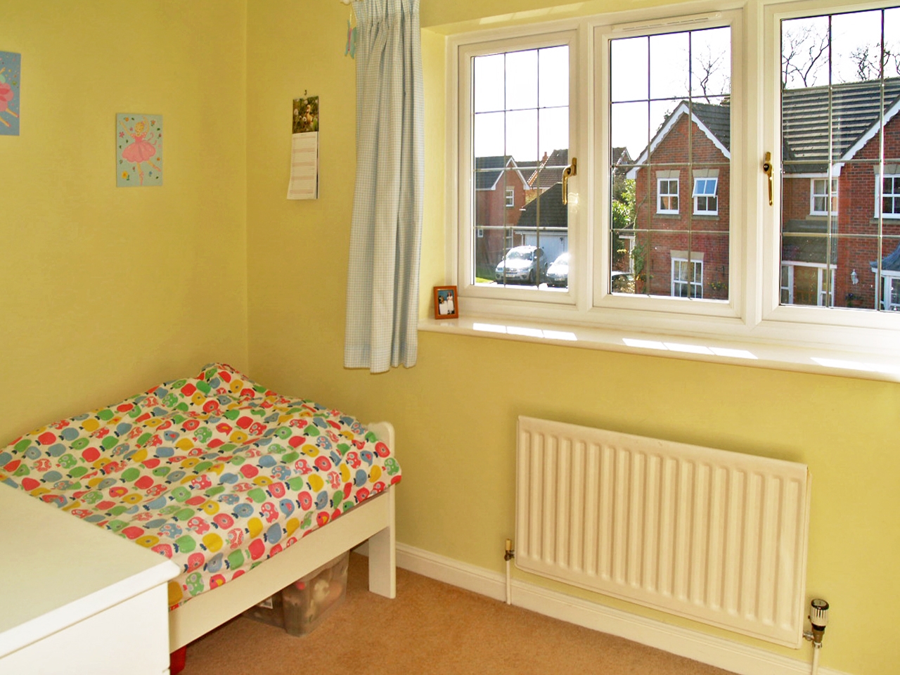 5 bedroom detached house Sold in Solihull - photograph 17.