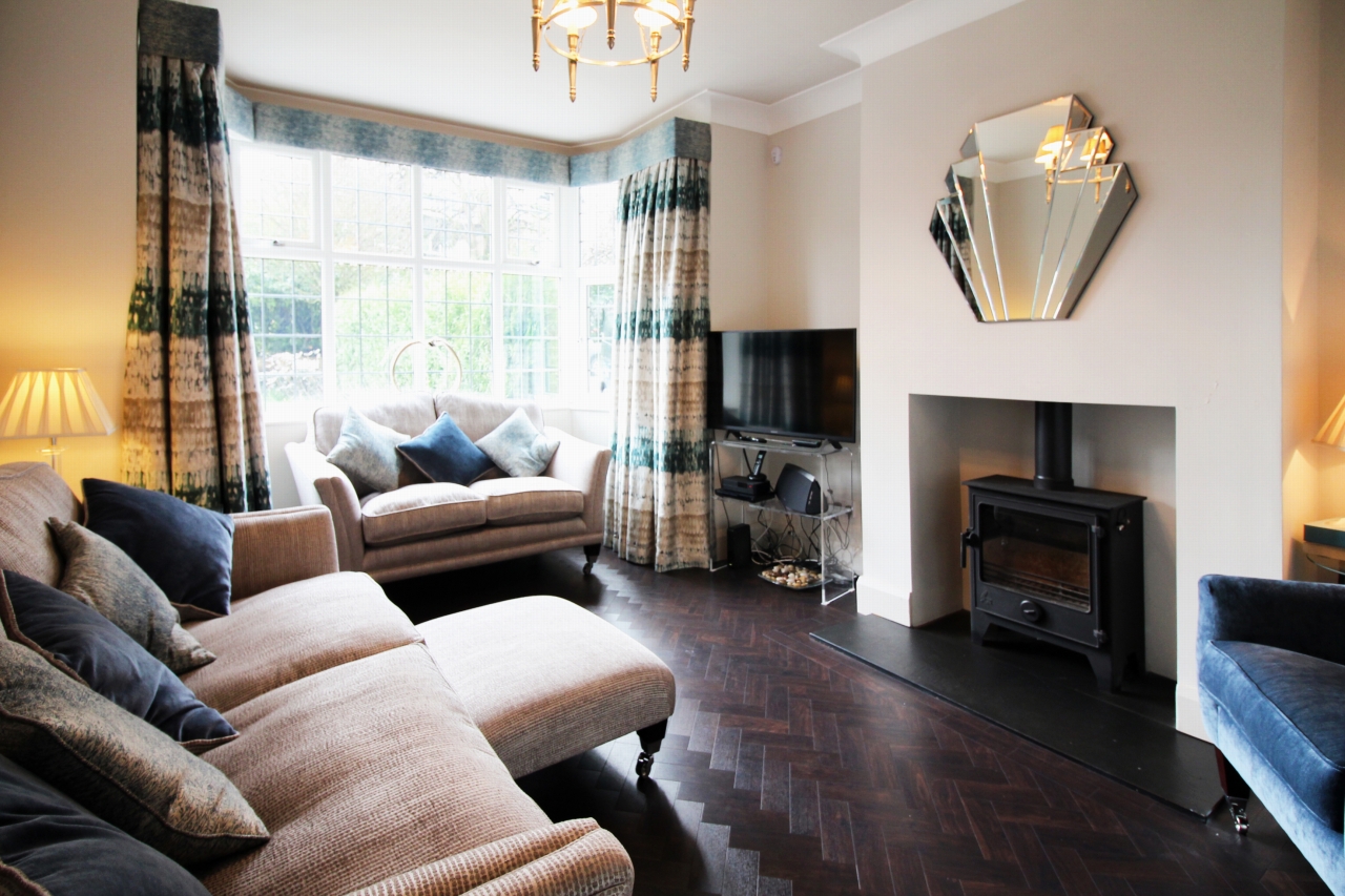 4 bedroom semi-detached house SSTC in Solihull - Photograph 5.