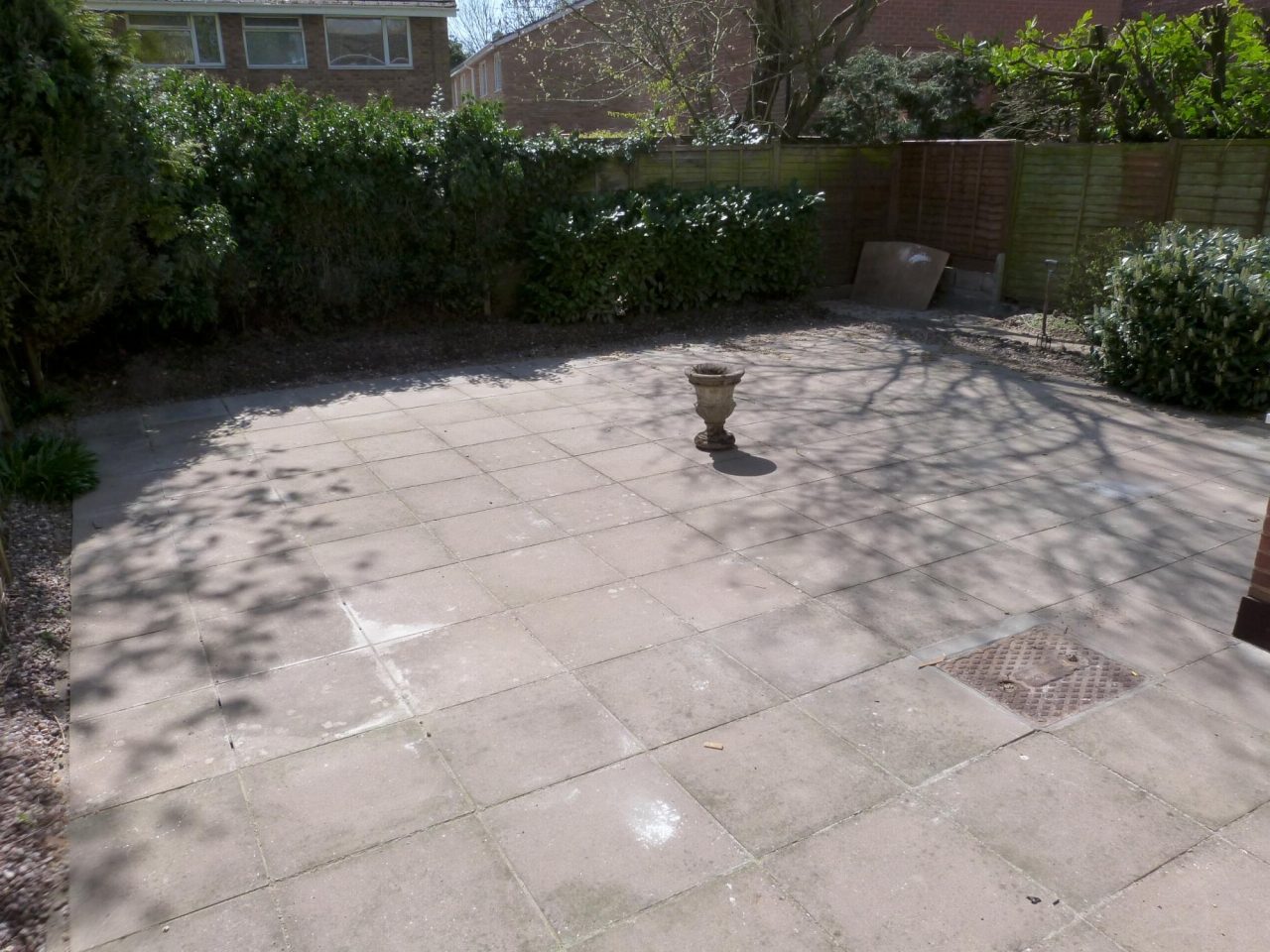 2 bedroom ground floor apartment SSTC in Solihull - photograph 3.