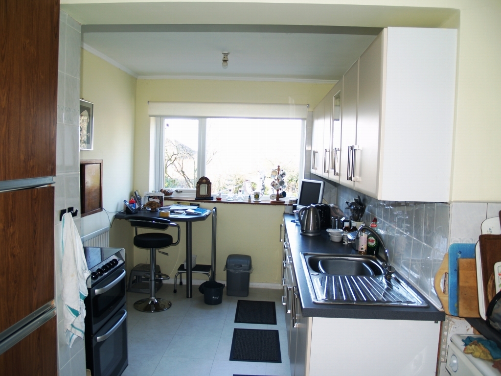 3 bedroom semi detached house SSTC in Birmingham - Photograph 3.