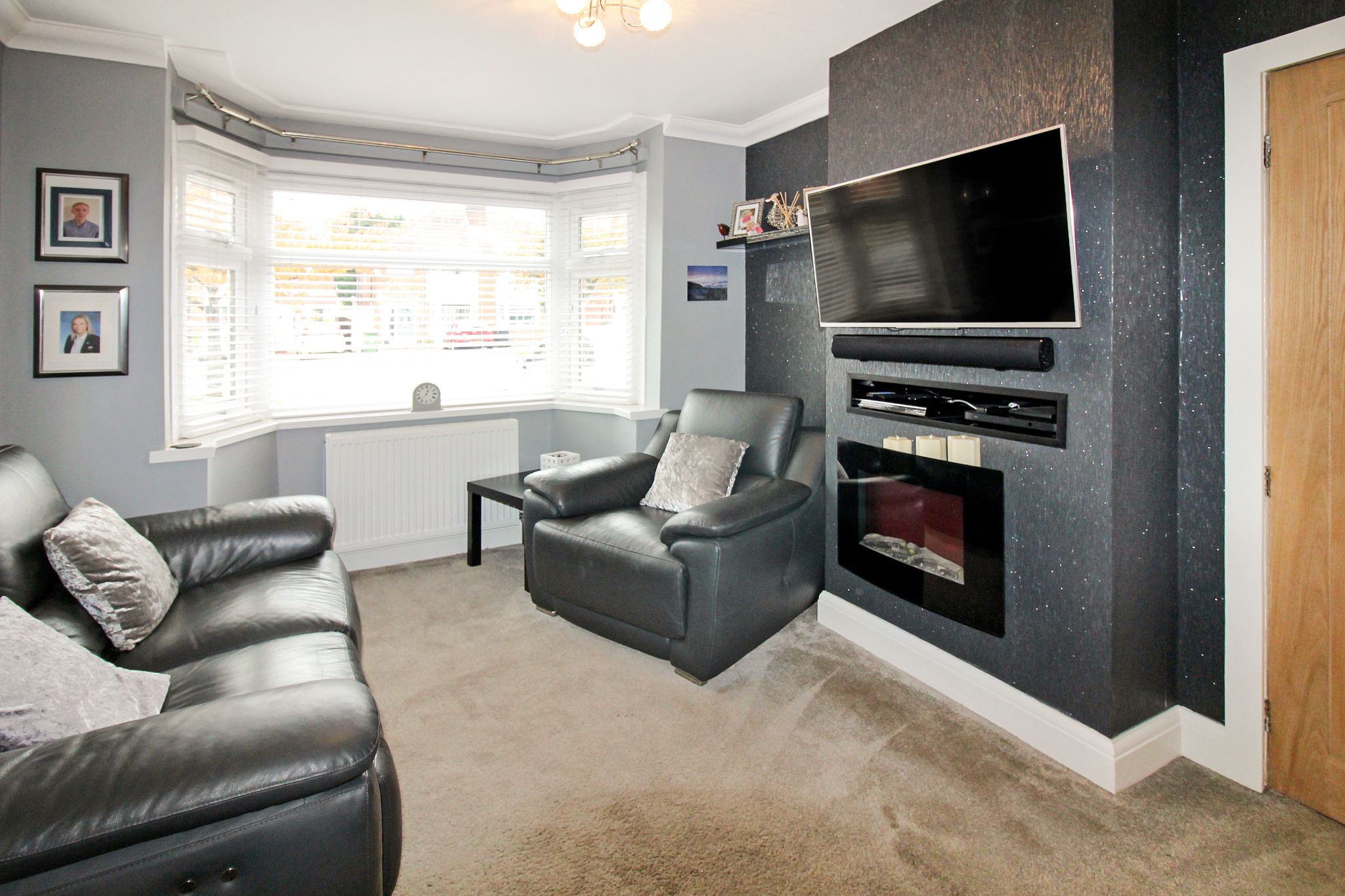 3 bedroom semi-detached house SSTC in Solihull - Photograph 2.