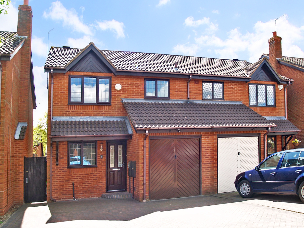 3 bedroom semi detached house SSTC in Solihull - photograph 1.