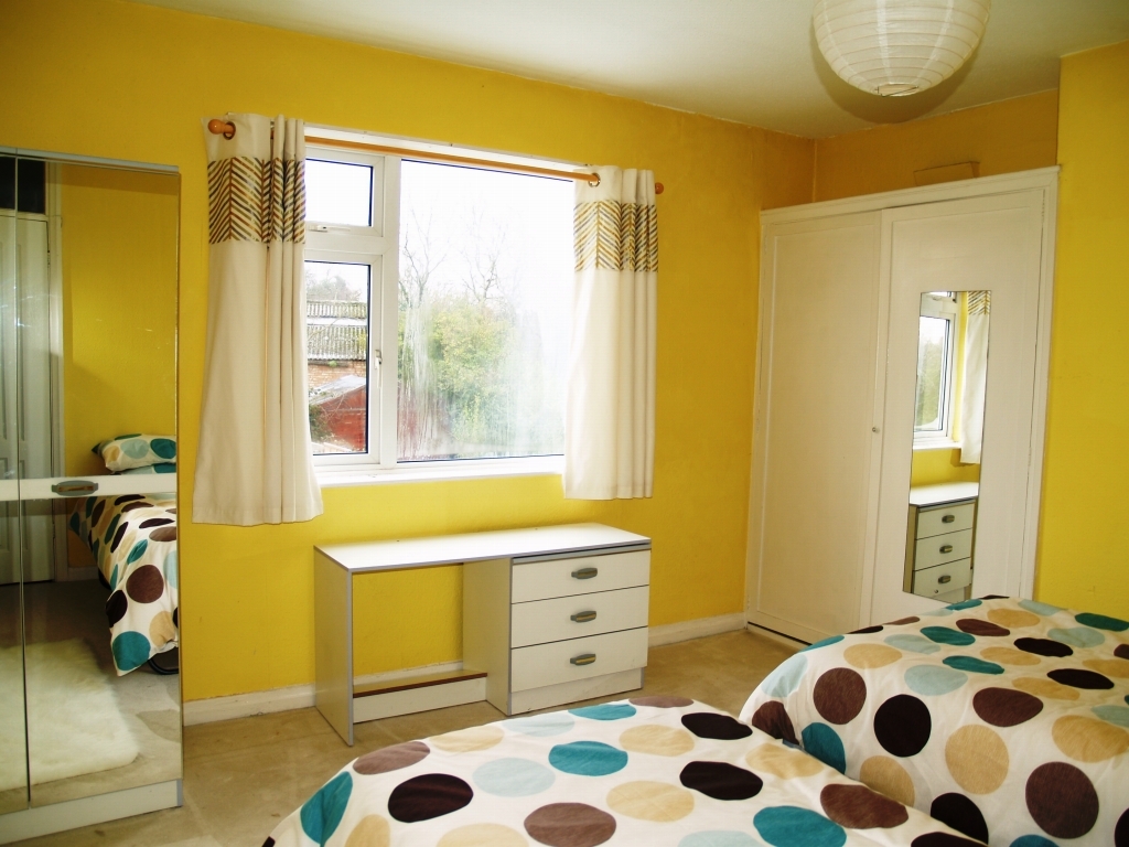 2 bedroom first floor apartment Sold in Birmingham - photograph 6.