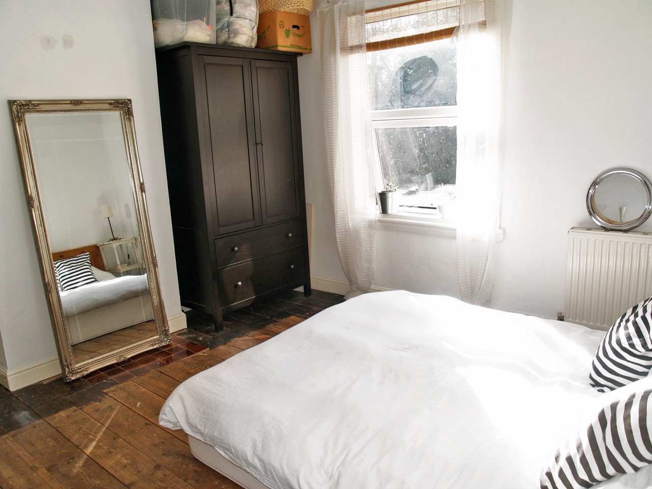 3 bedroom mid terraced house Sold in Birmingham - photograph 8.