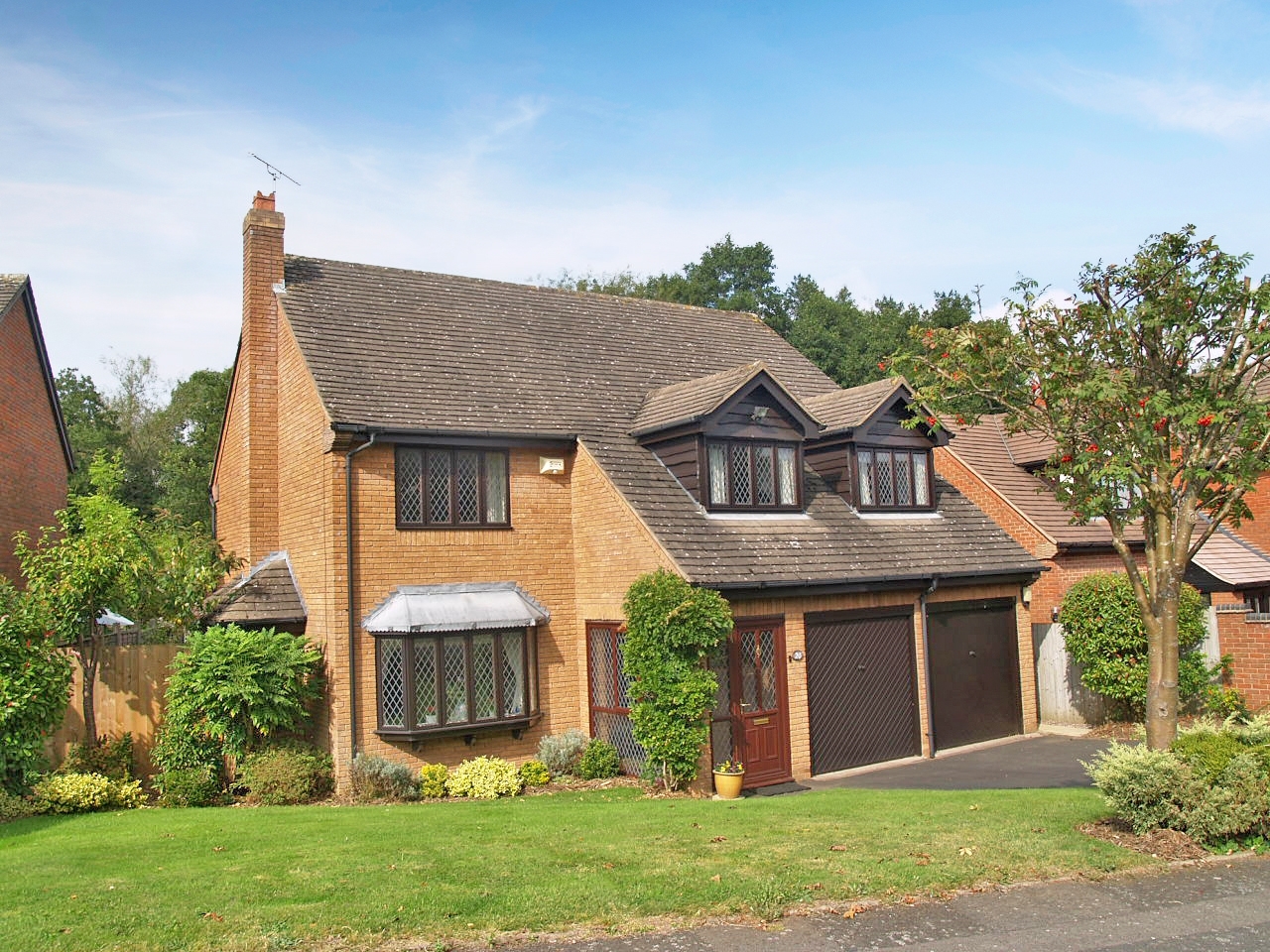 4 bedroom detached house SSTC in Birmingham - Main Image.