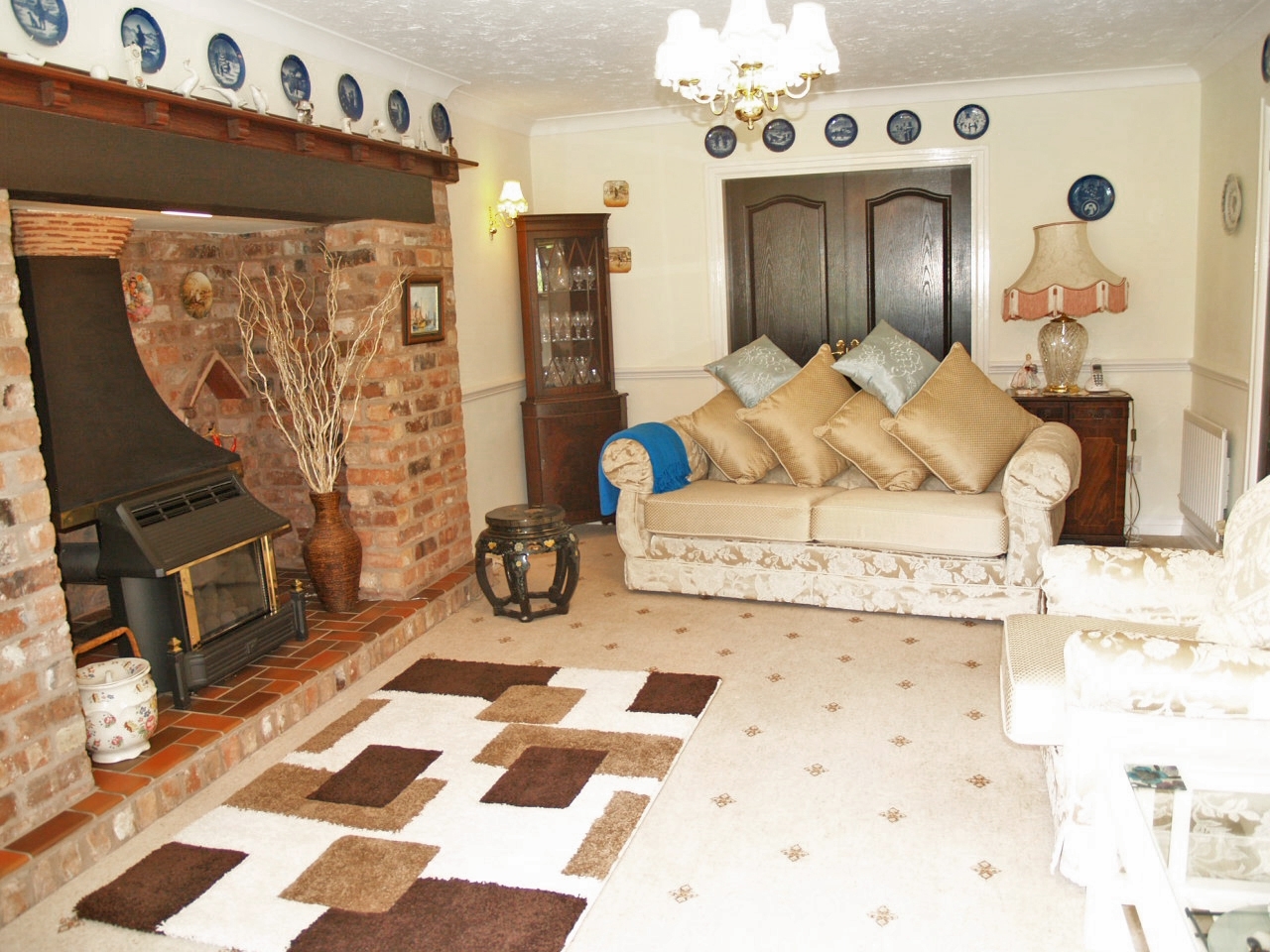 4 bedroom detached house SSTC in Birmingham - photograph 5.