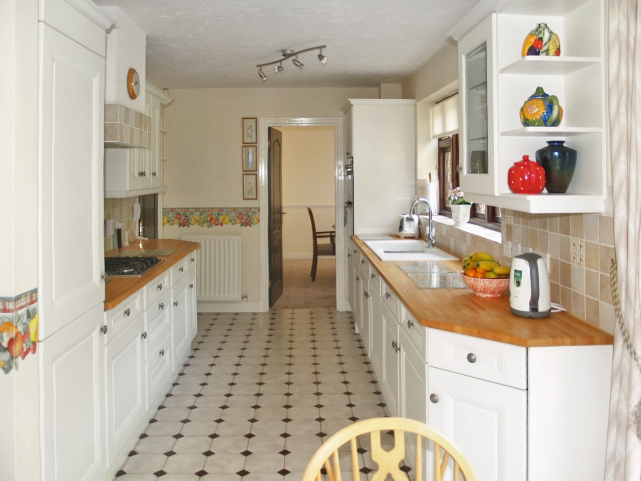 4 bedroom detached house SSTC in Birmingham - photograph 7.