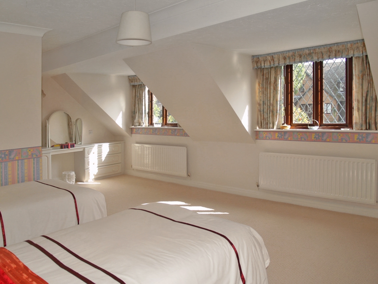 4 bedroom detached house SSTC in Birmingham - photograph 11.