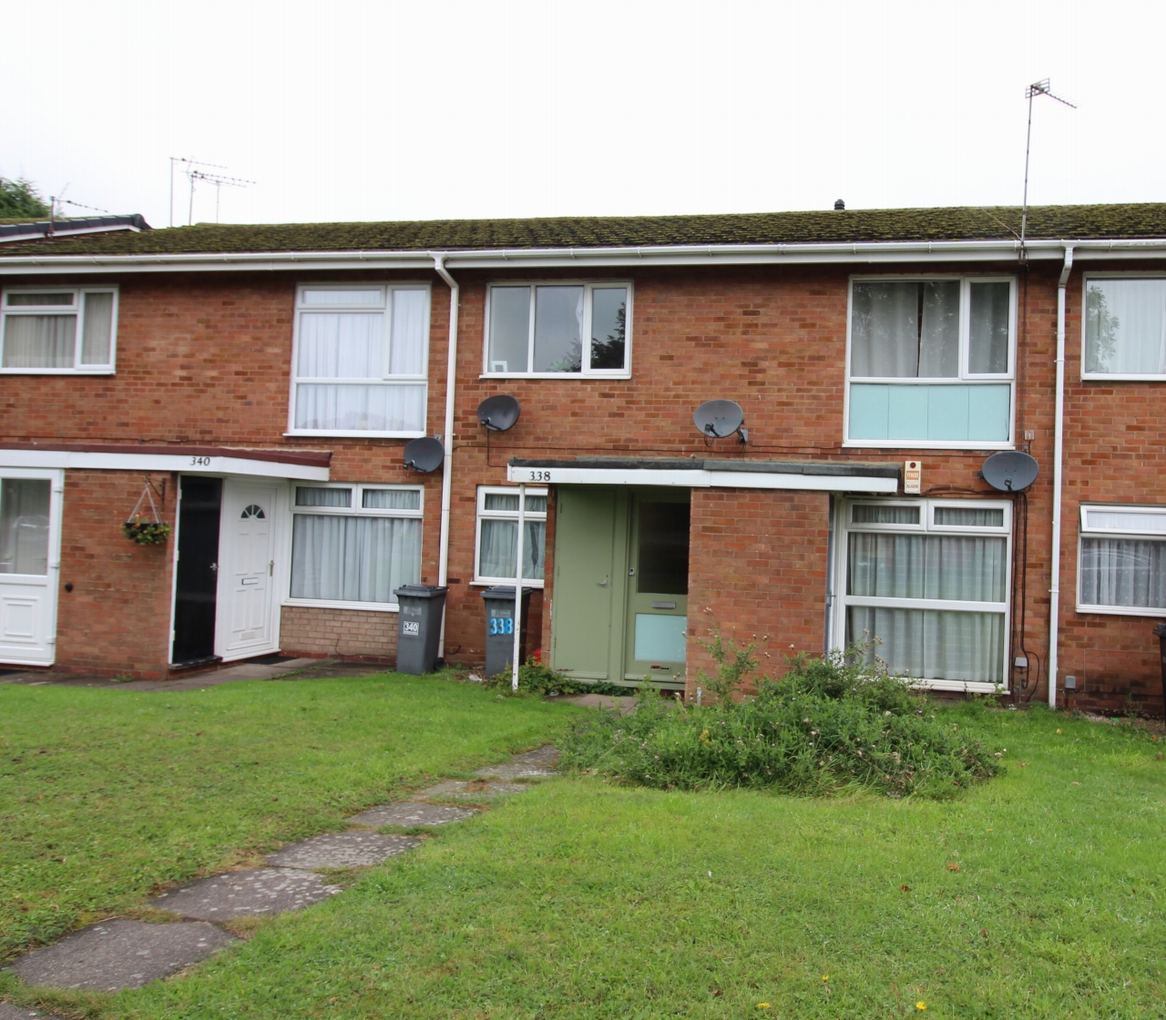 2 bedroom apartment flat/apartment SSTC in Solihull - Main Image.