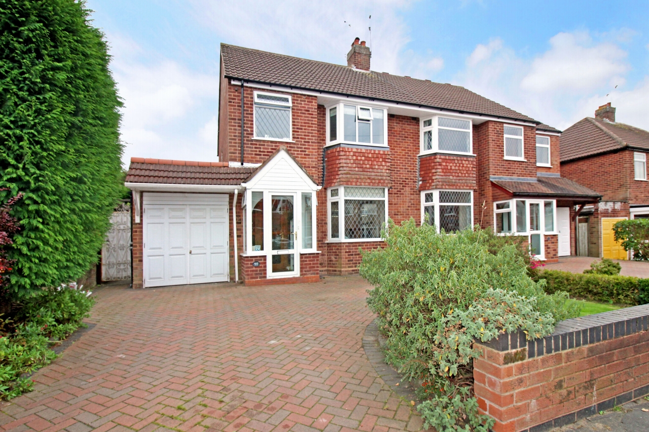 3 bedroom house SSTC in Solihull - Main Image.
