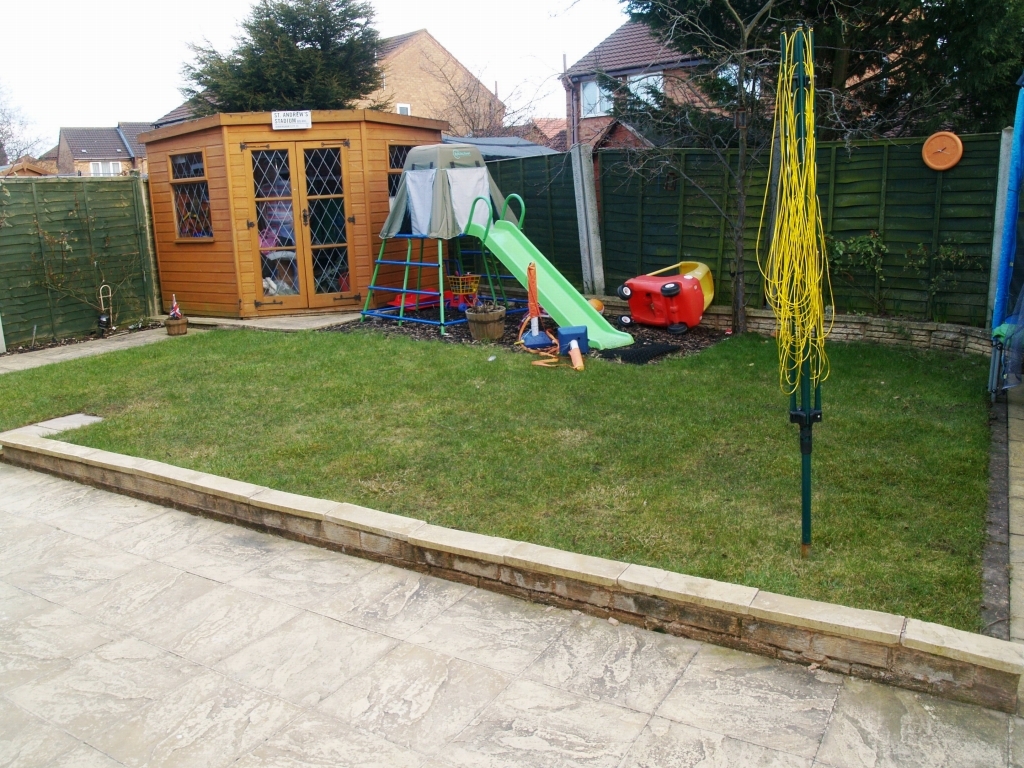 3 bedroom detached house Sold in Birmingham - photograph 11.