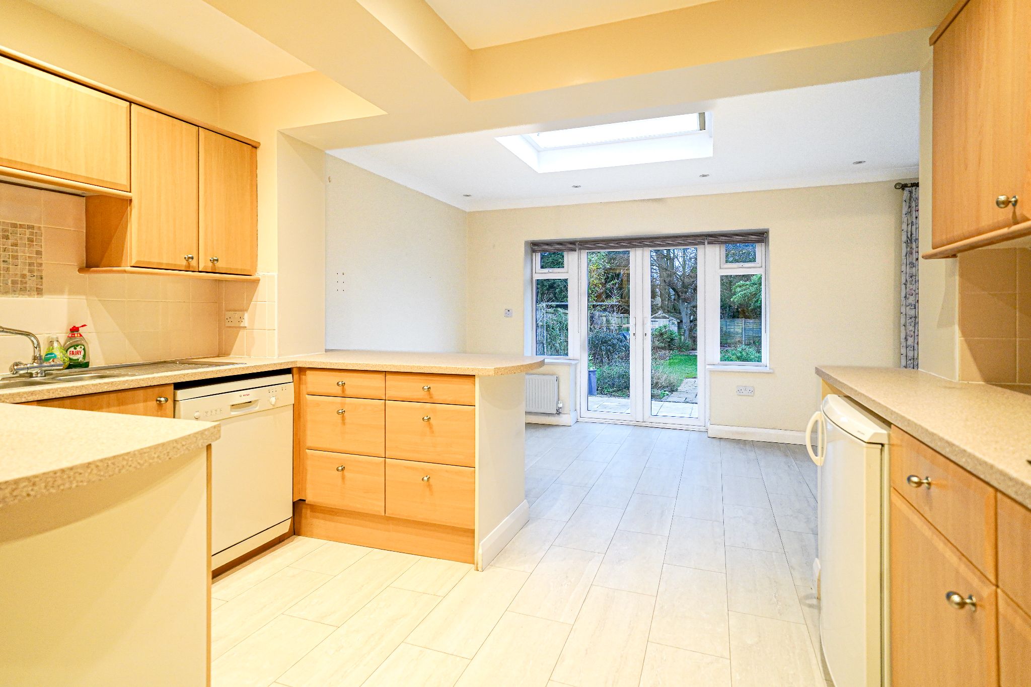 3 bedroom semi-detached house SSTC in Solihull - Photograph 4.
