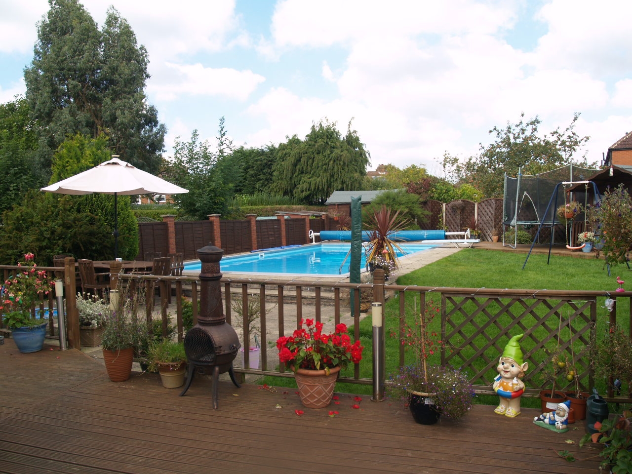 4 bedroom semi detached house Sold in Birmingham - photograph 8.