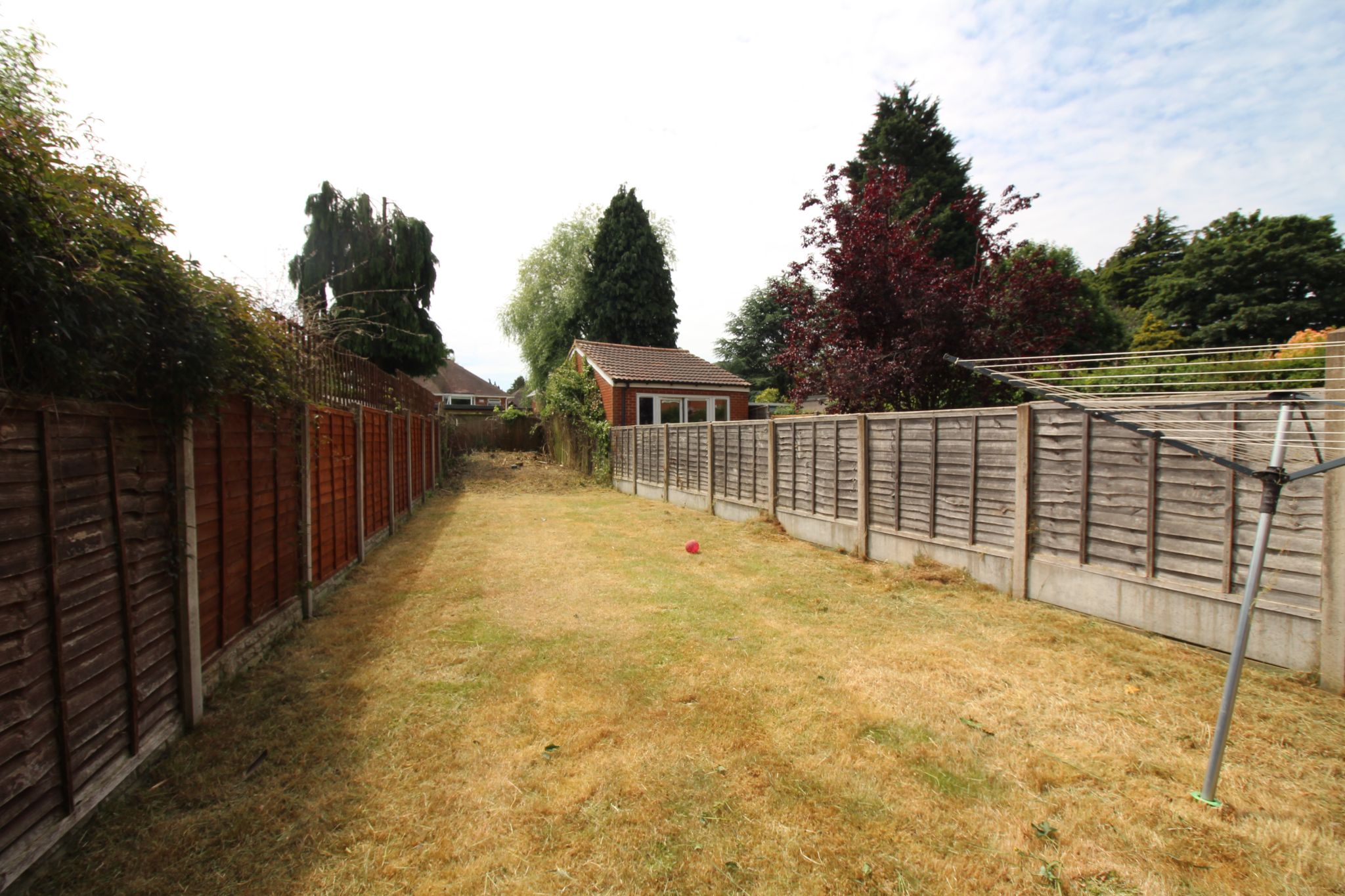 3 bedroom semi-detached house To Let in Solihull - Photograph 11.