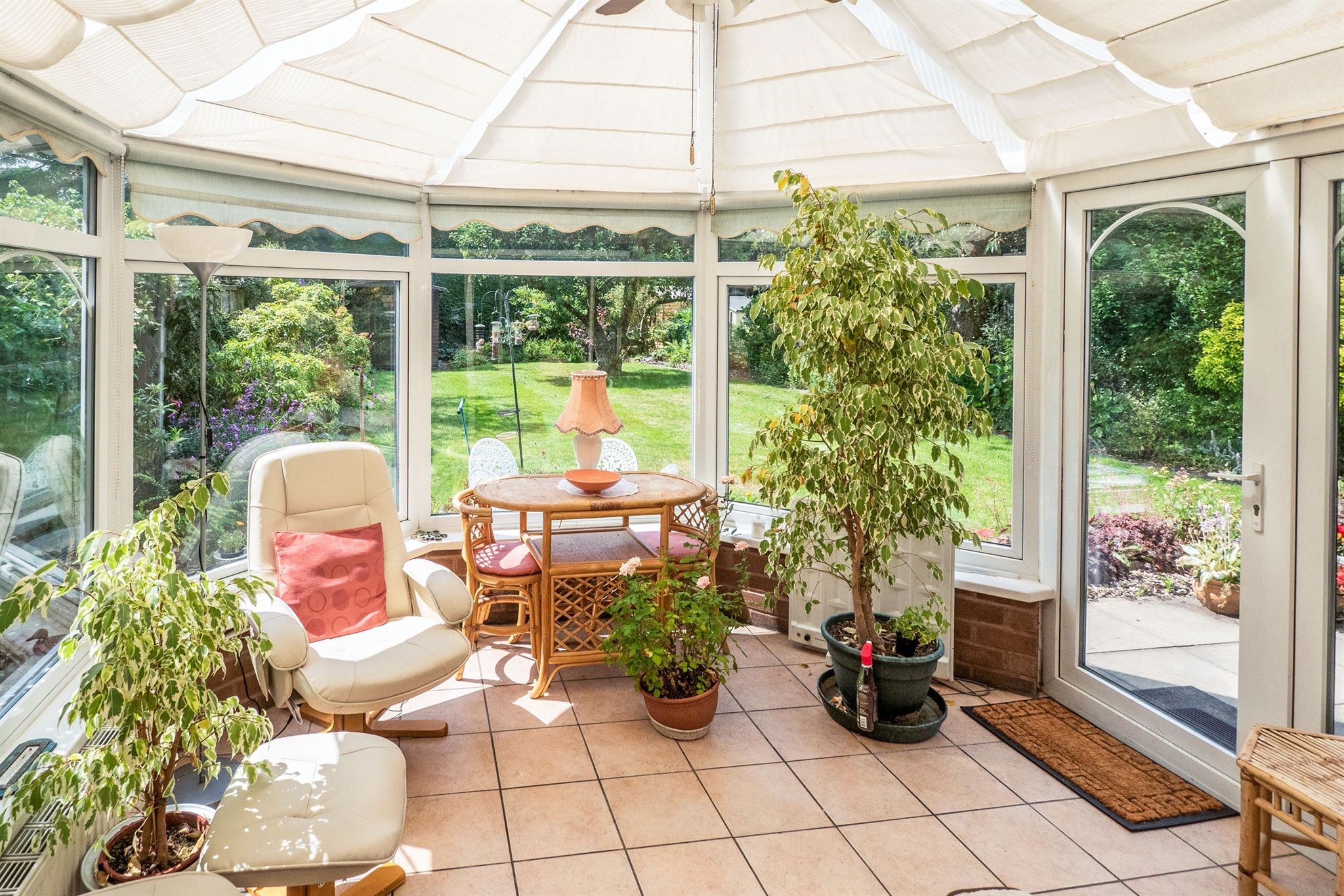 4 bedroom detached house SSTC in Solihull - Photograph 3.