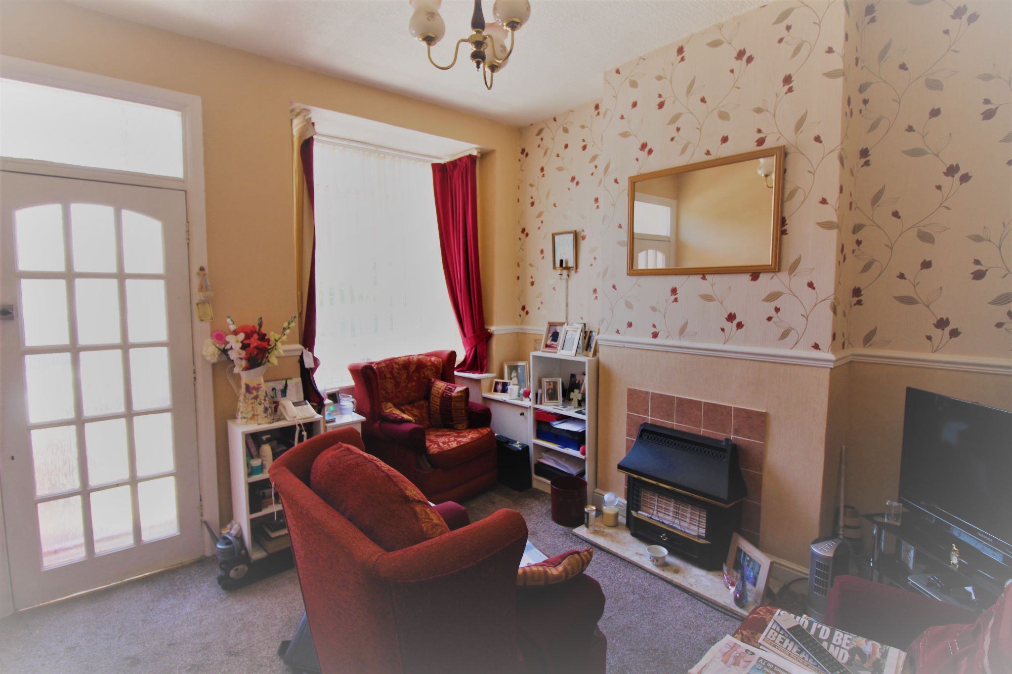 3 bedroom mid terraced house SSTC in Birmingham - Photograph 3.