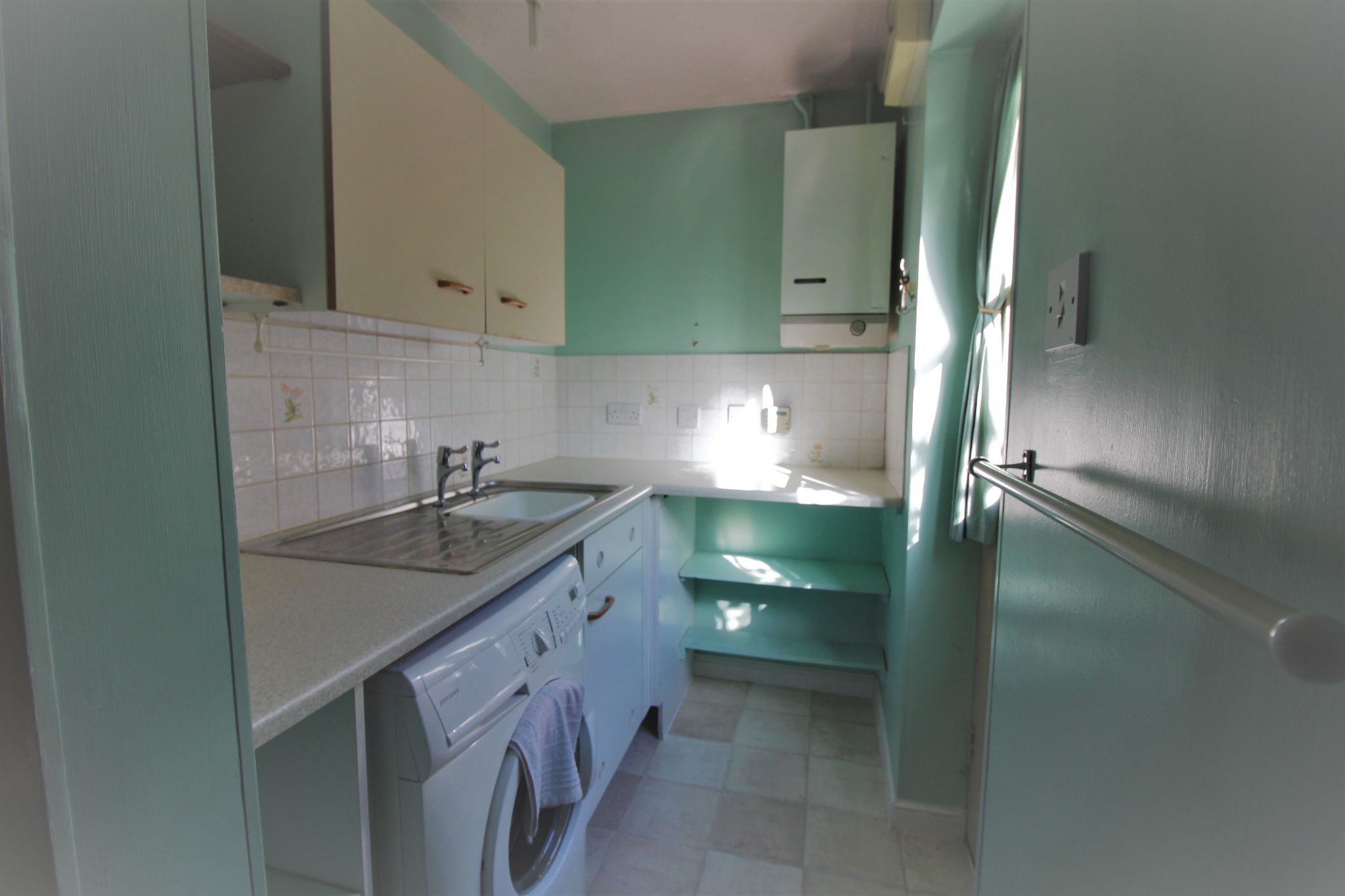 4 bedroom detached house SSTC in Solihull - Photograph 8.