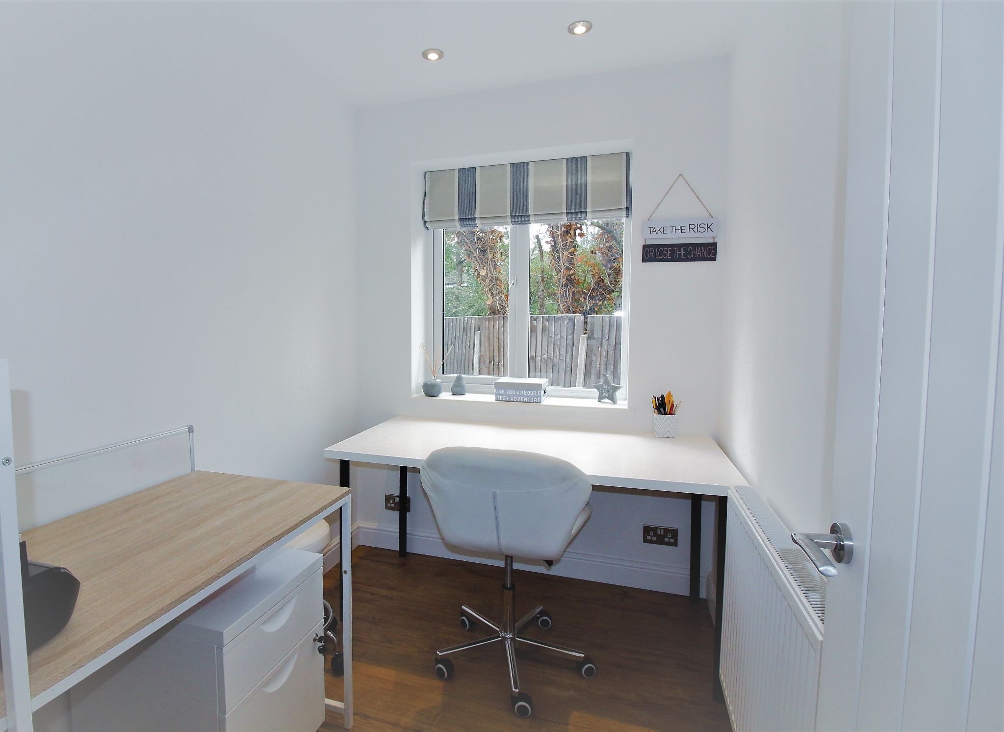 4 bedroom semi-detached house SSTC in Solihull - Photograph 7.