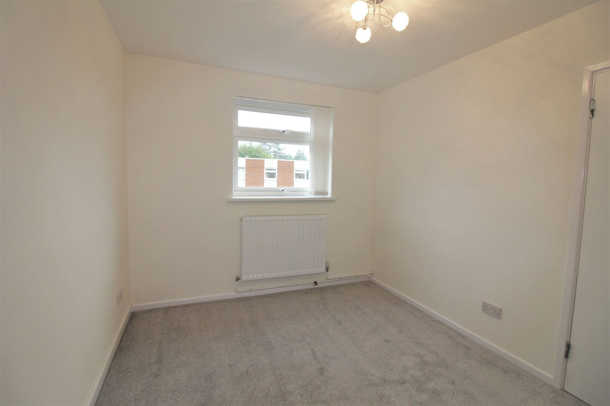 2 bedroom apartment flat/apartment Let Agreed in Solihull - Photograph 6.