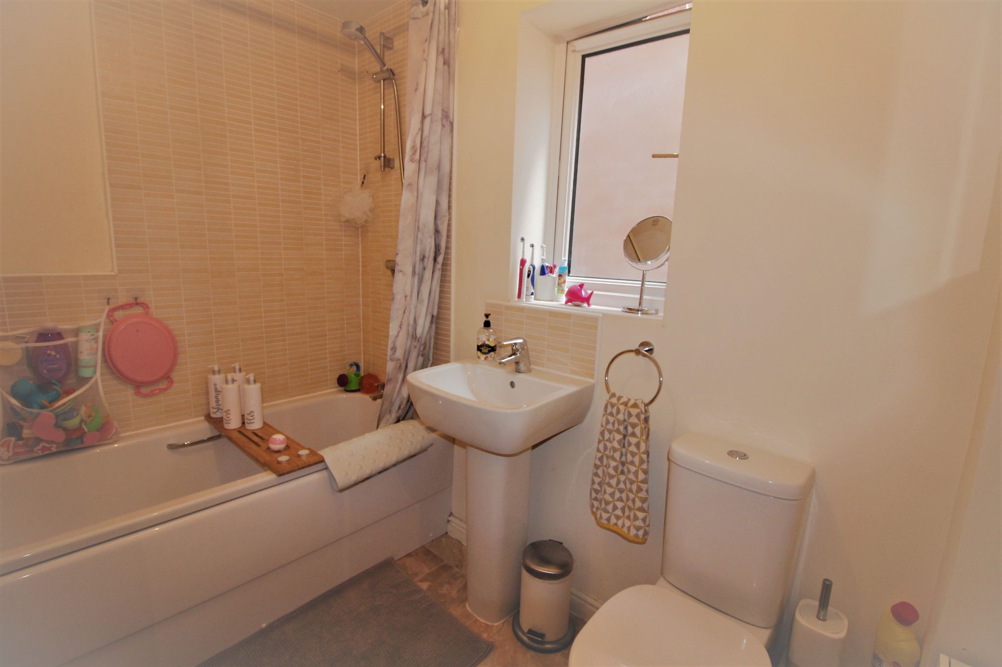 3 bedroom end terraced house SSTC in Birmingham - Photograph 7.