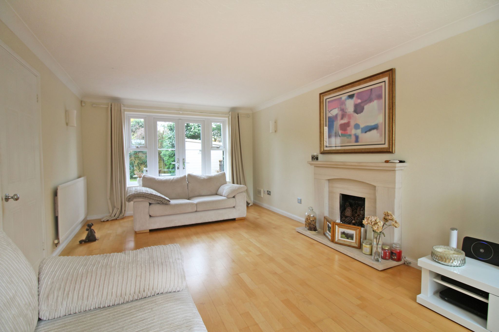 5 bedroom detached house SSTC in Solihull - Photograph 5.