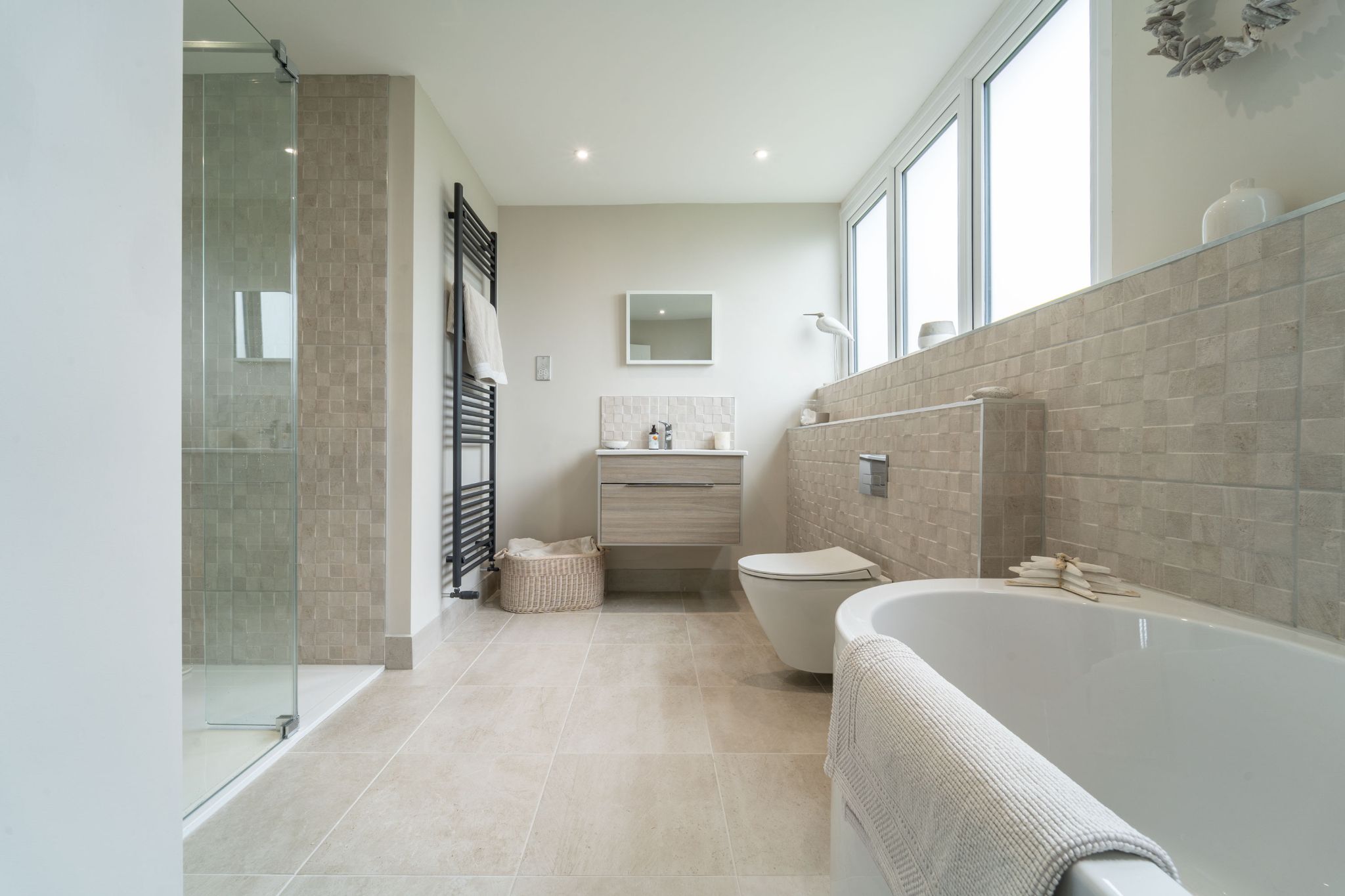 3 bedroom detached house SSTC in Solihull - Photograph 12.