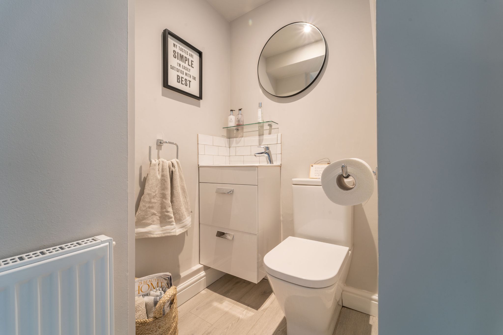 3 bedroom detached house SSTC in Solihull - Photograph 9.