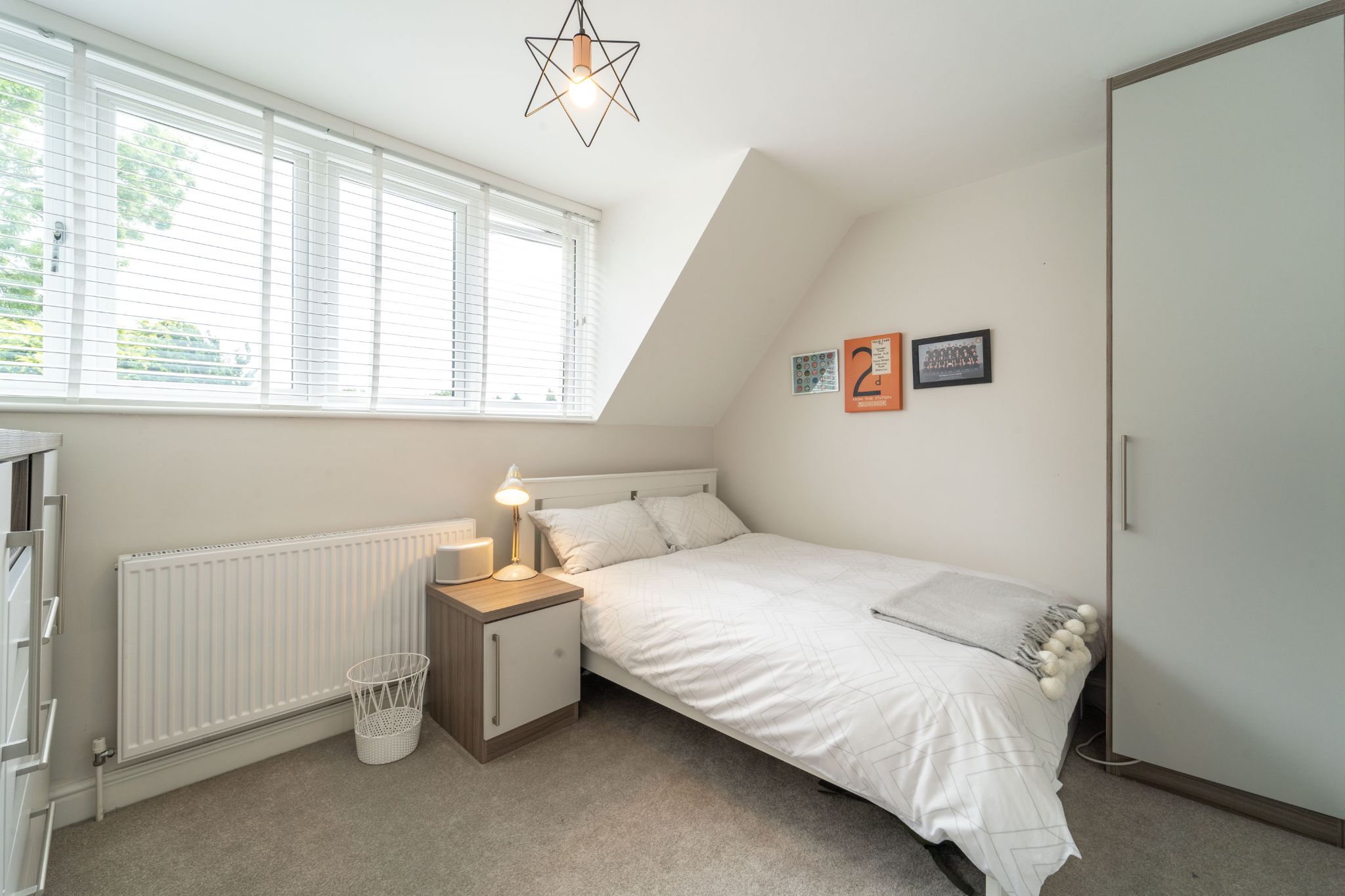 3 bedroom detached house SSTC in Solihull - Photograph 17.