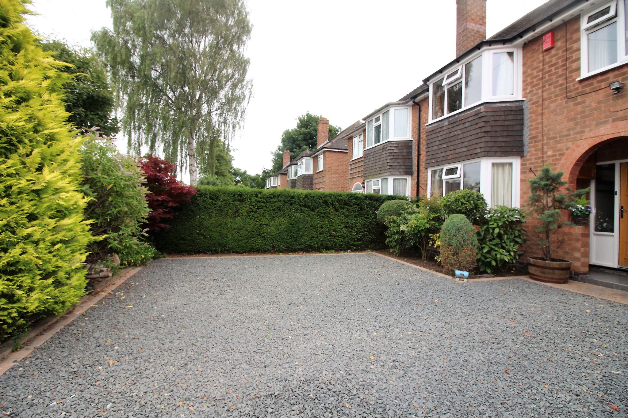 3 bedroom semi-detached house SSTC in Solihull - Photograph 15.