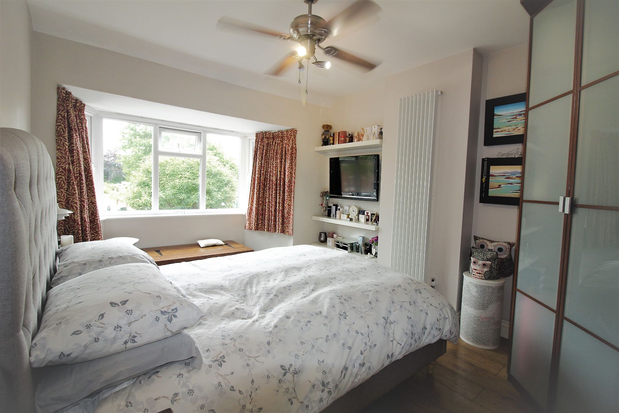 3 bedroom semi-detached house SSTC in Solihull - Photograph 9.