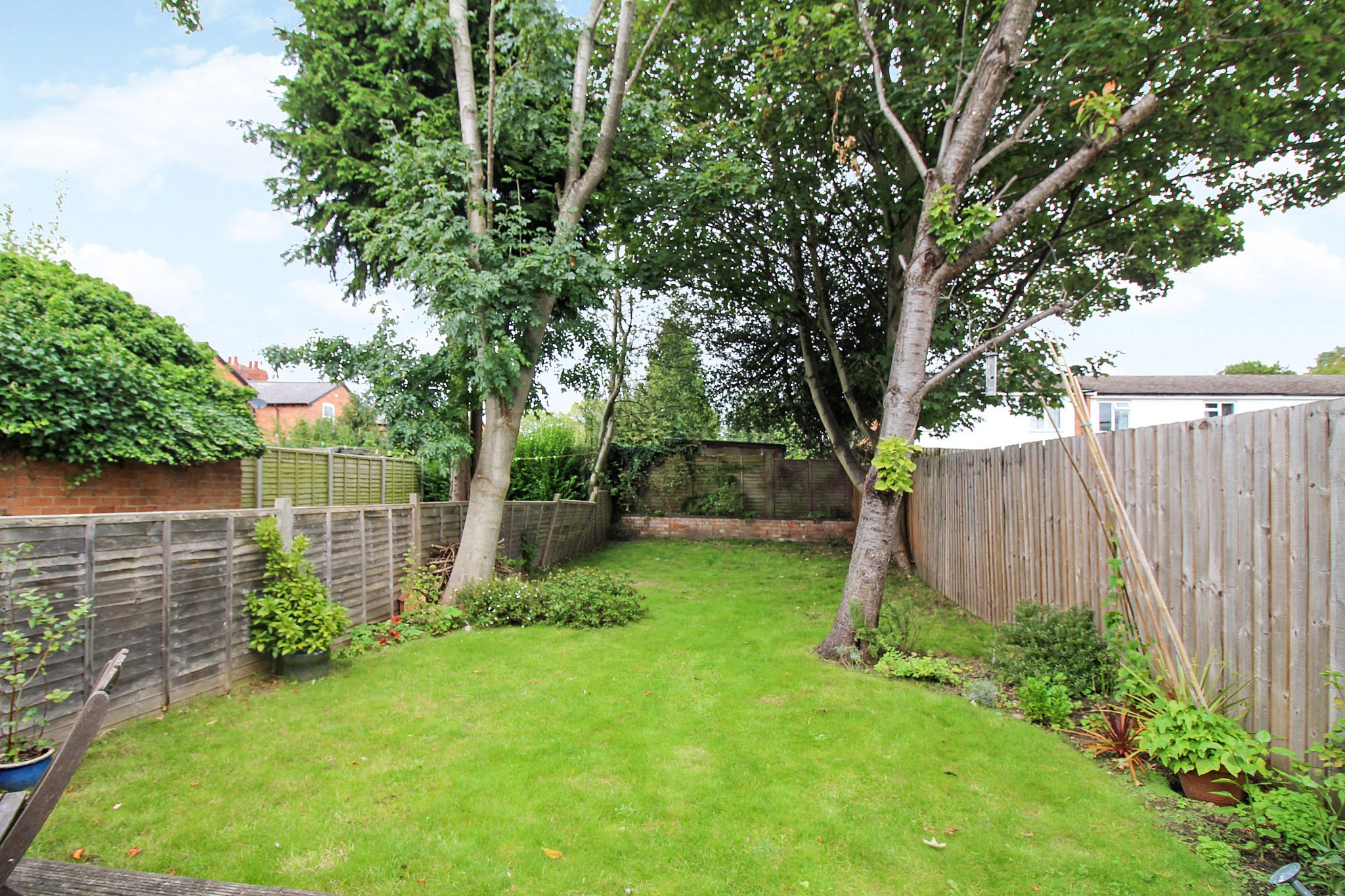2 bedroom end terraced house SSTC in Solihull - Photograph 6.