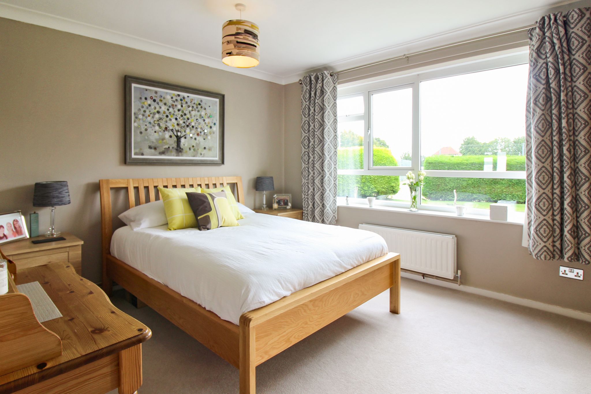 2 bedroom ground floor flat/apartment SSTC in Solihull - Photograph 6.