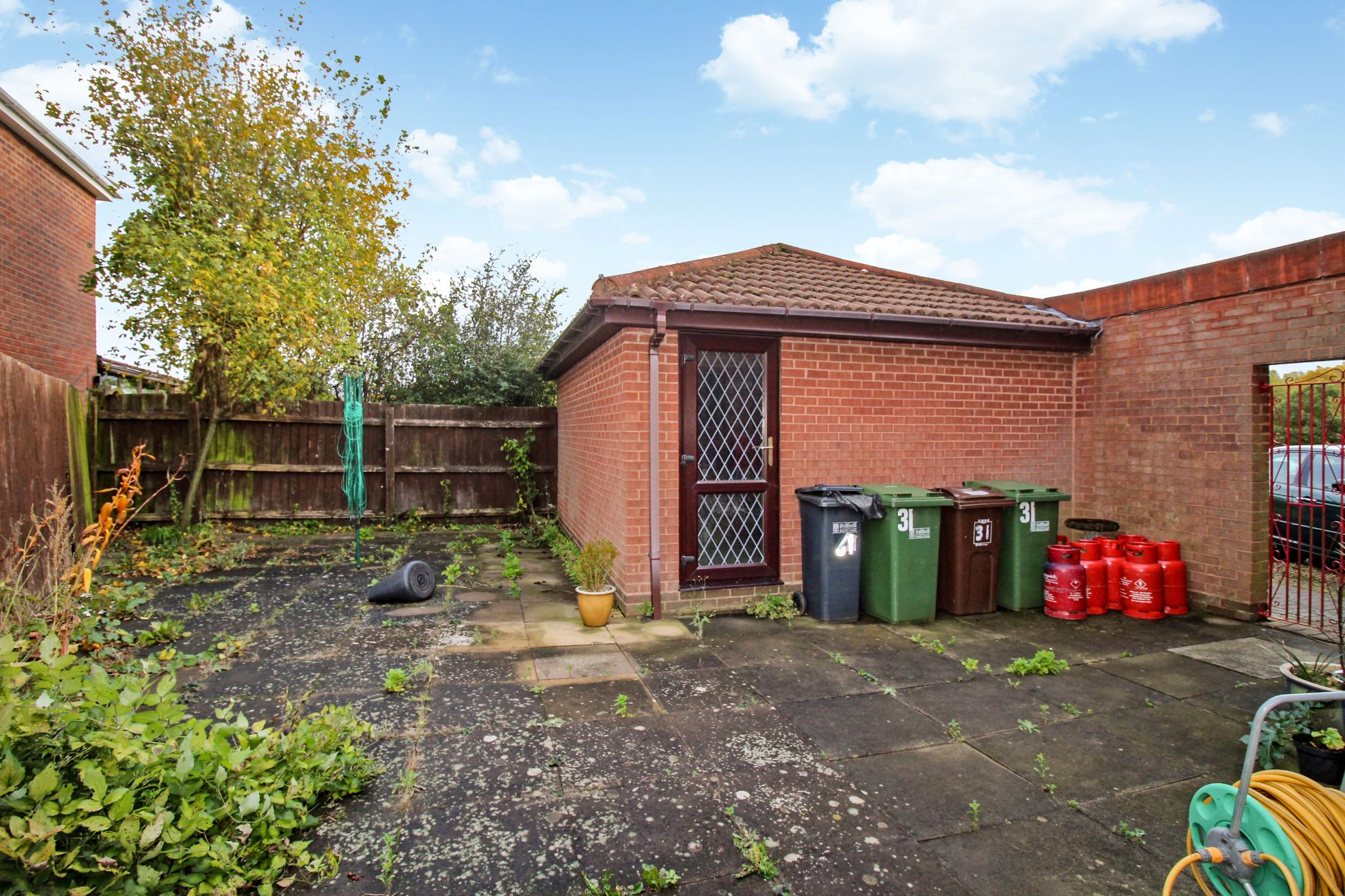 4 bedroom detached house SSTC in Solihull - Photograph 18.