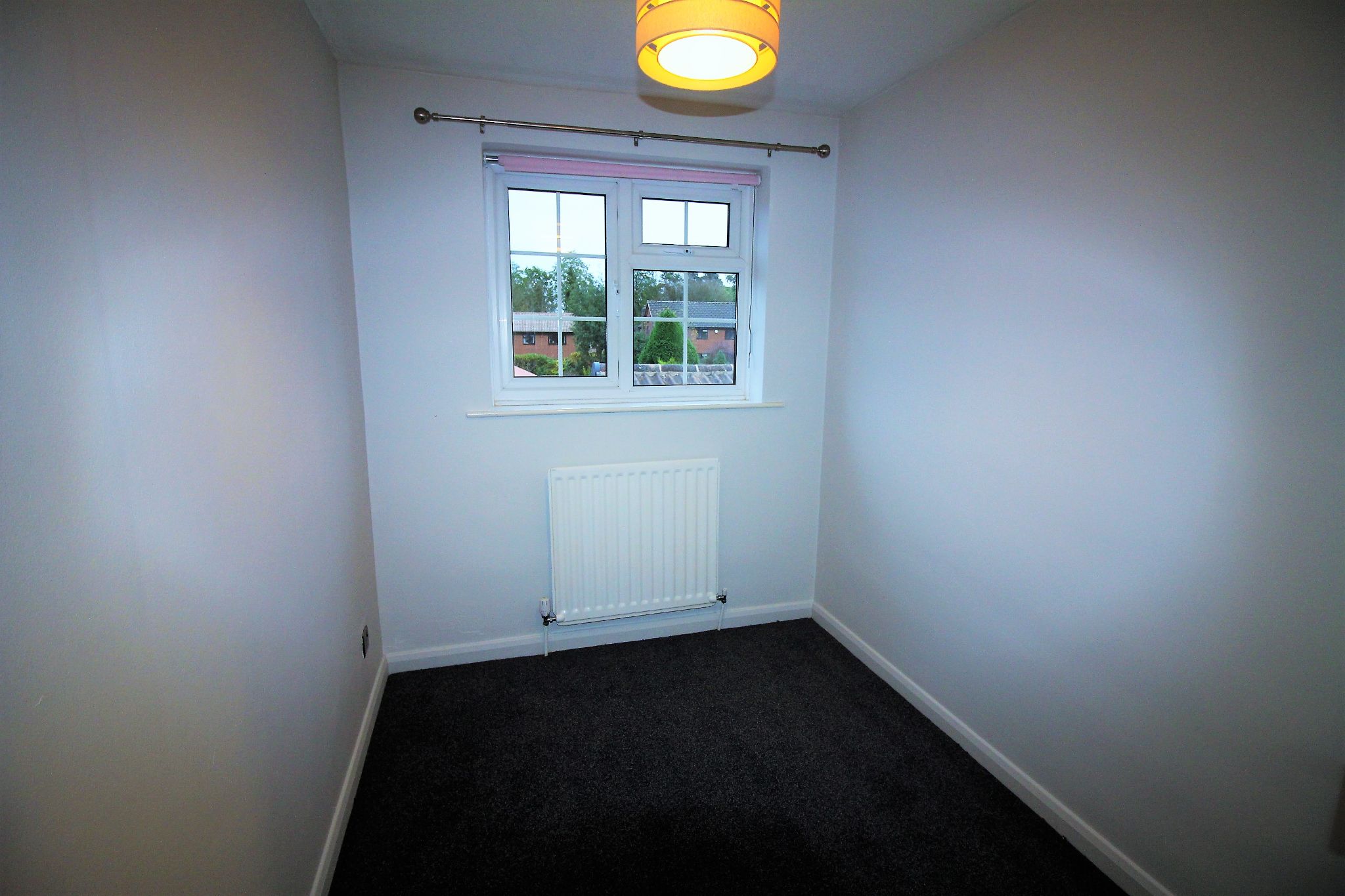 3 bedroom semi-detached house Let Agreed in Solihull - Photograph 7.