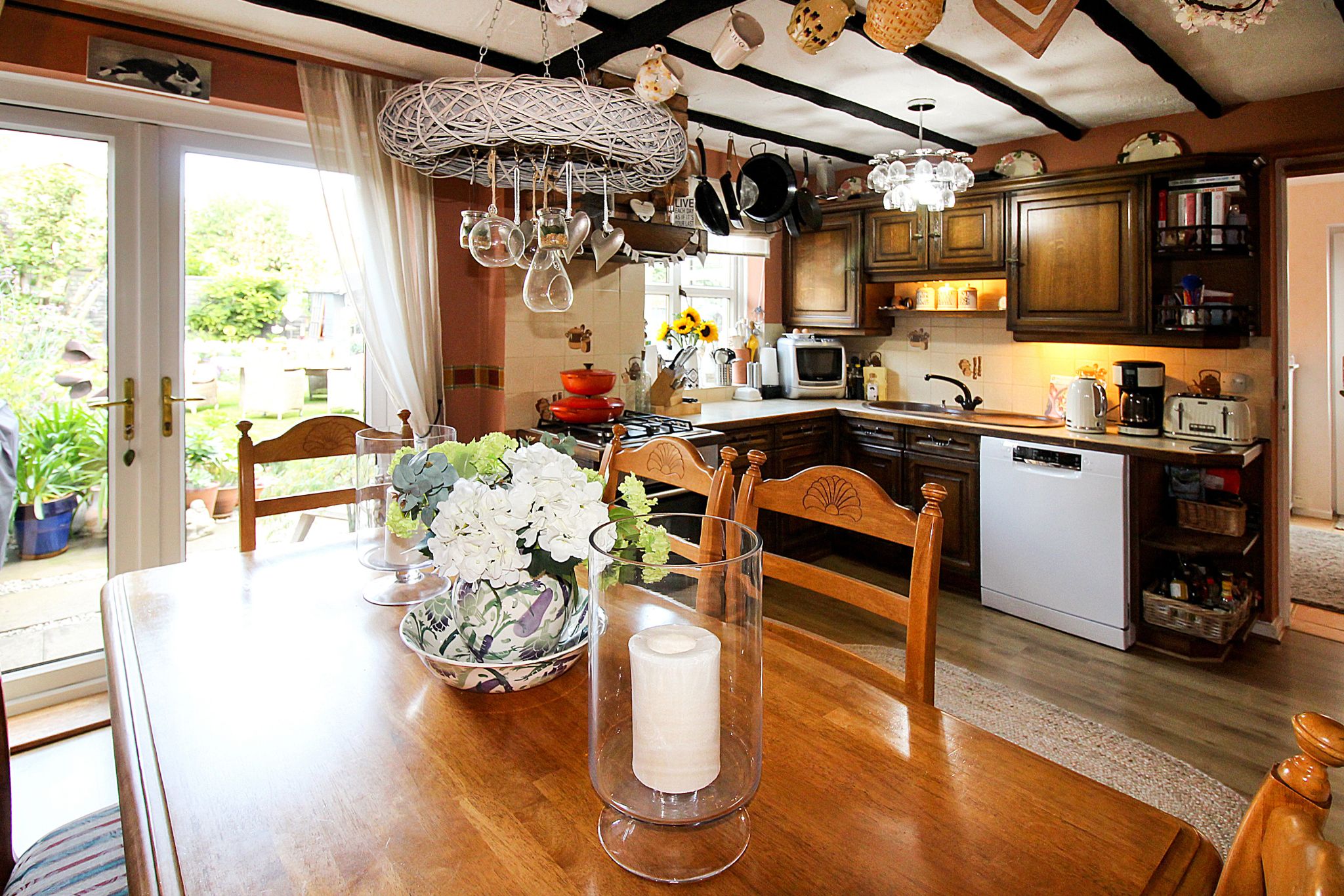 4 bedroom semi-detached house SSTC in Solihull - Photograph 3.