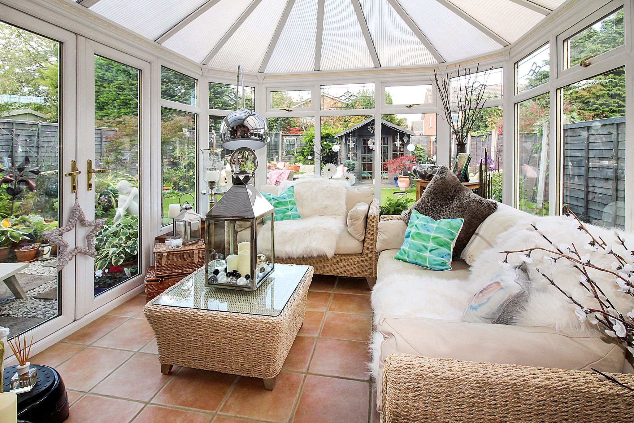 4 bedroom semi-detached house SSTC in Solihull - Photograph 7.