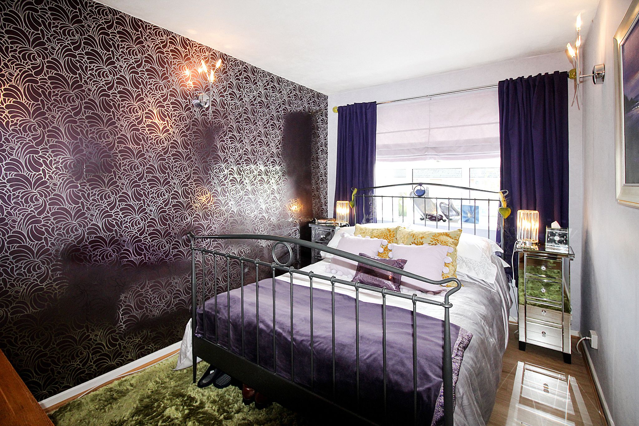 4 bedroom semi-detached house SSTC in Solihull - Photograph 9.