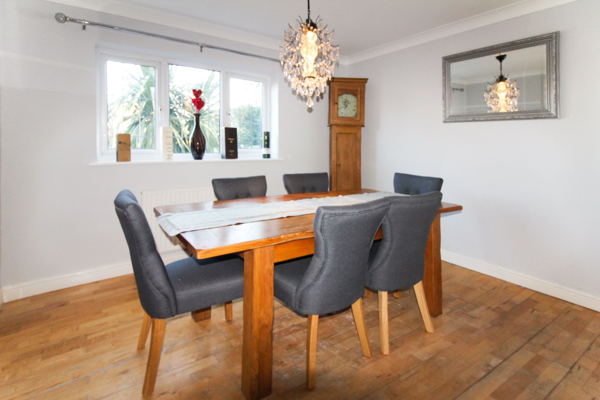 6 bedroom detached house SSTC in Solihull - Photograph 6.