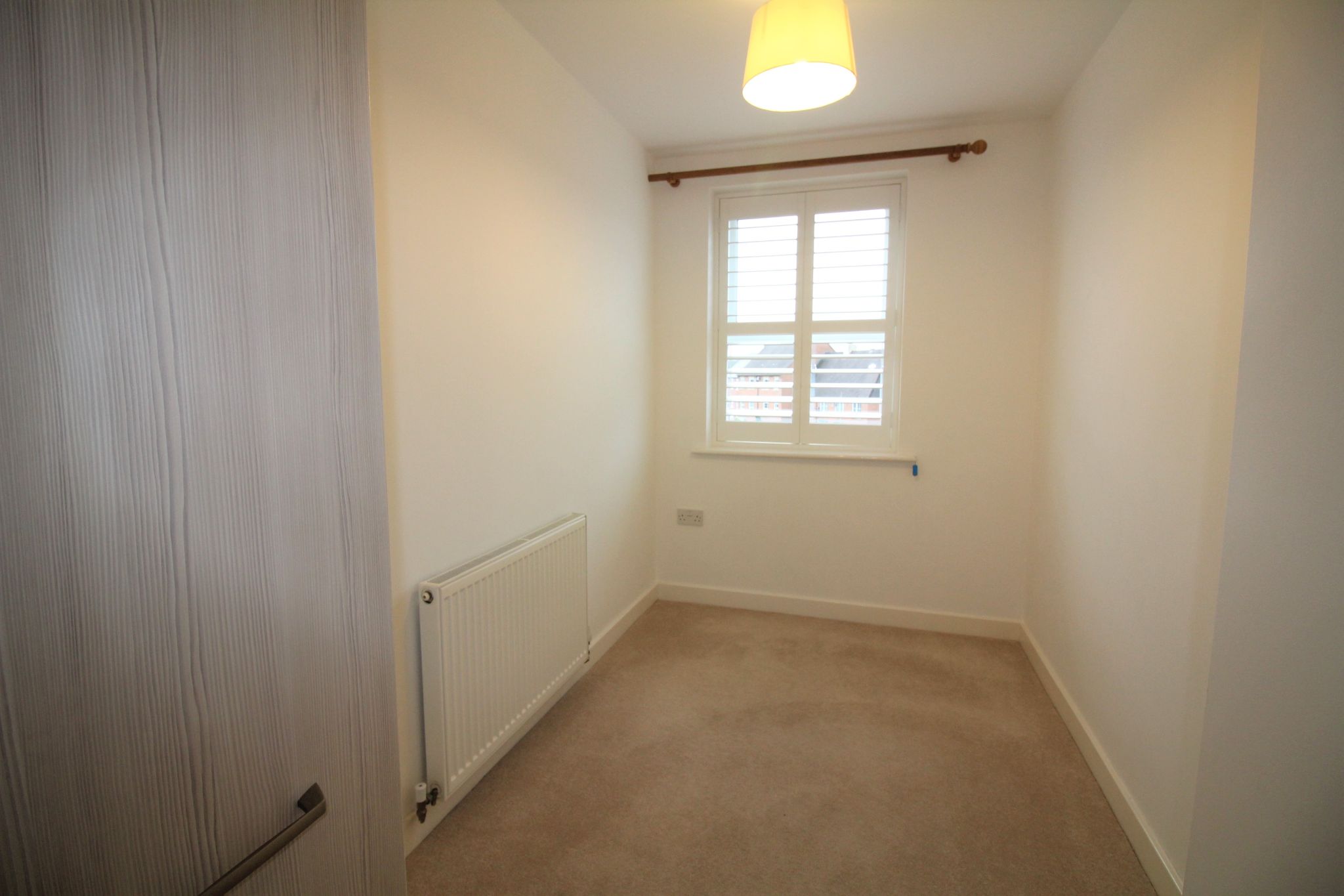 2 bedroom apartment flat/apartment SSTC in Solihull - Photograph 11.