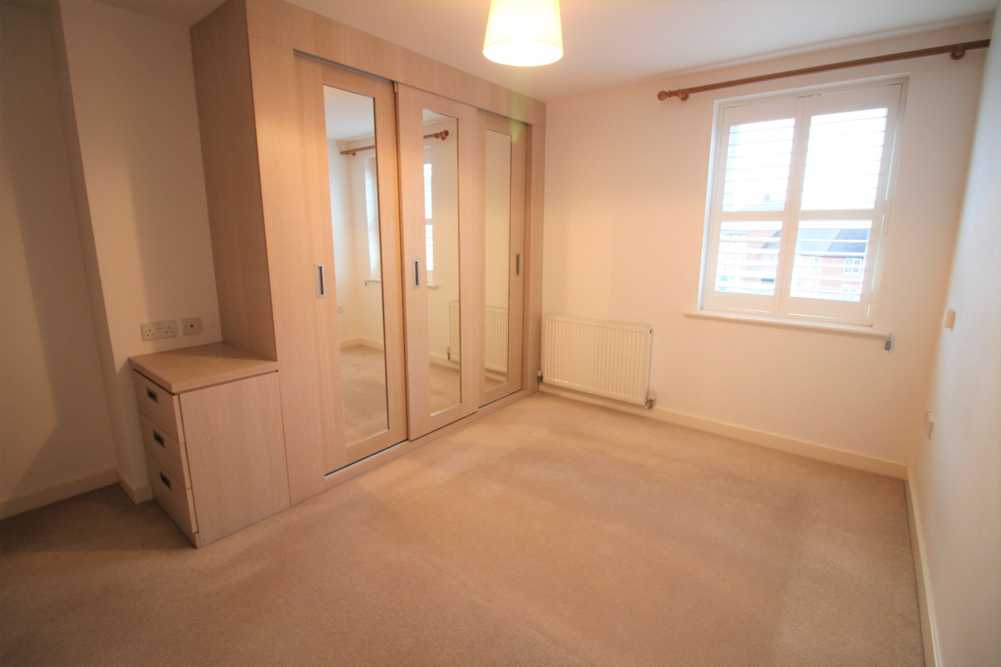 2 bedroom apartment flat/apartment SSTC in Solihull - Photograph 8.