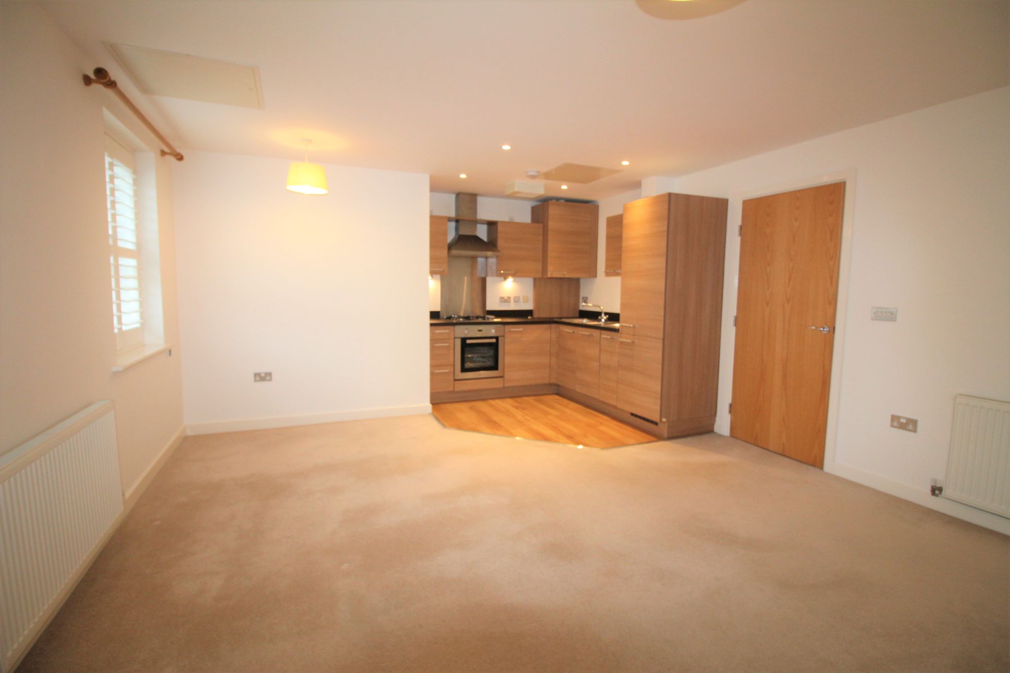 2 bedroom apartment flat/apartment SSTC in Solihull - Photograph 2.